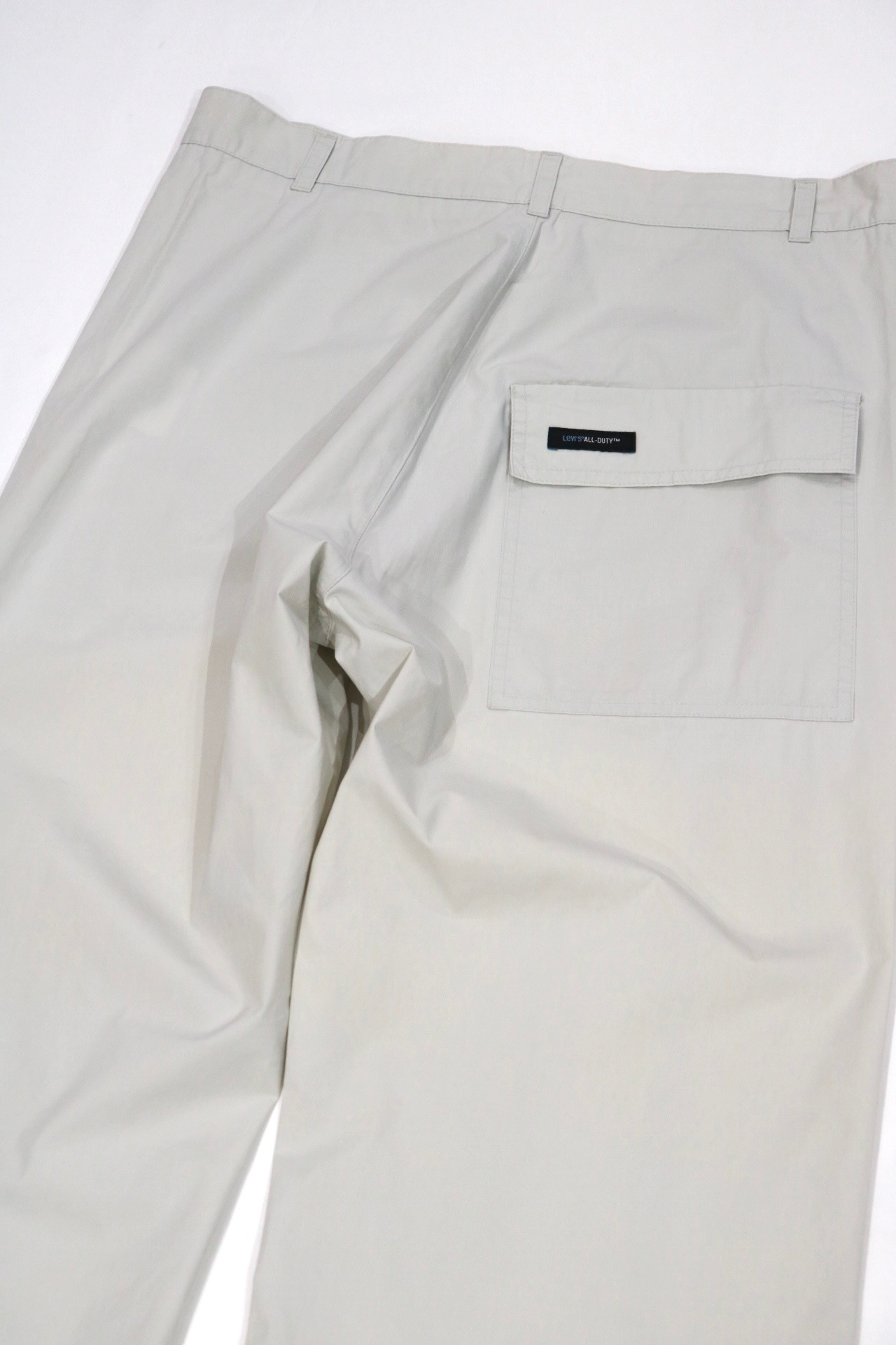 Levis ALL-DUTY 3D shape pants