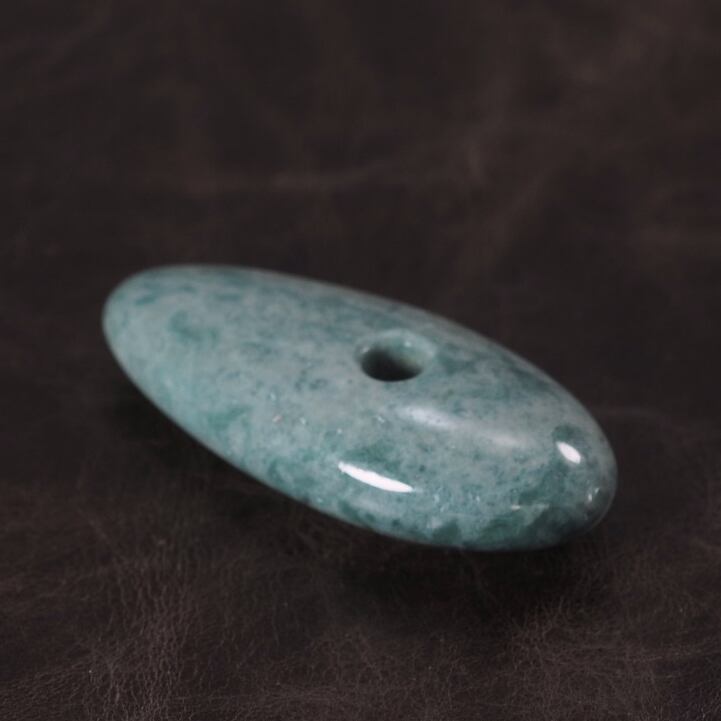 糸魚川翡翠 大珠 希少色！青緑翡翠 53mm Blue-green jadeite Taishu