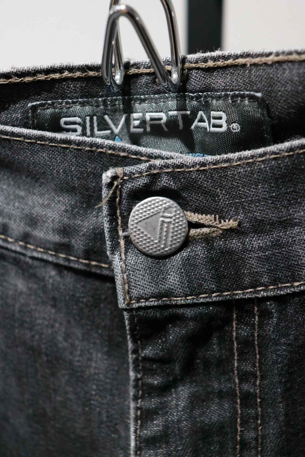 Levis Silver Tab relaxed gray denim pants