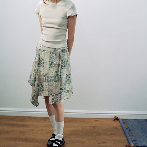 Allover Pattern Asymmetrical Midi Skirt【3color】  T4369