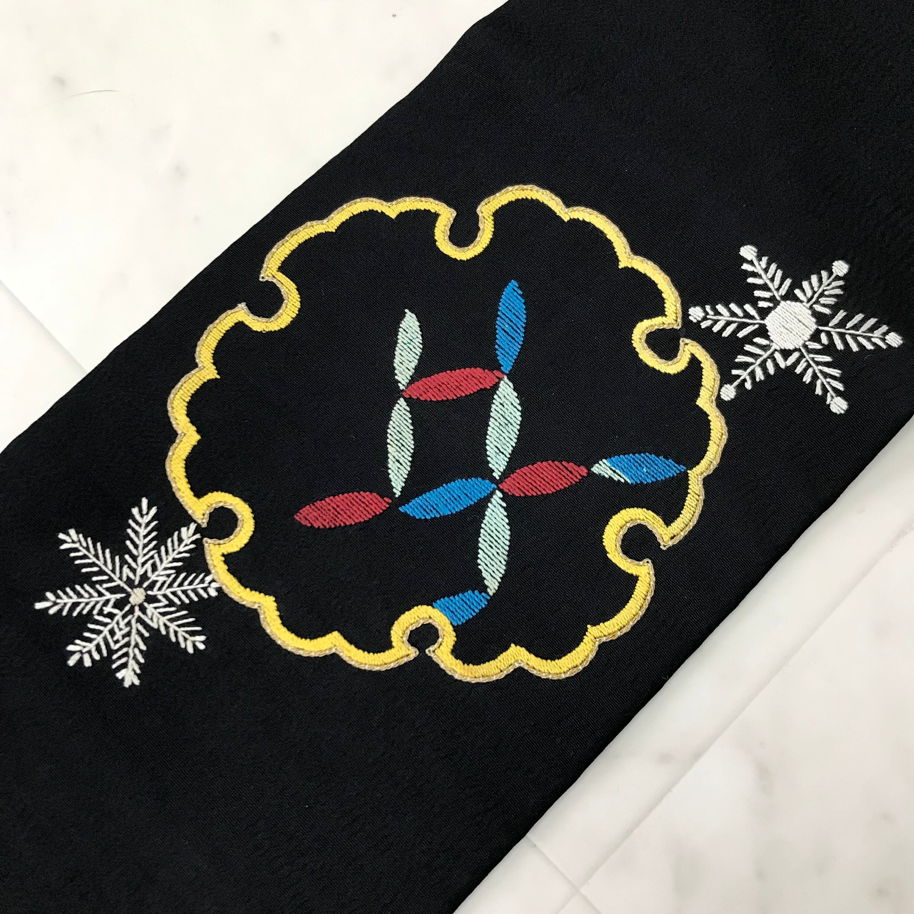 AO-422 アンティーク帯 名古屋帯 雪輪紋 雪の結晶 七宝 花菱 刺繍