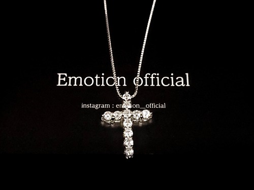 18k plating cz diamond cross necklace (white gold)