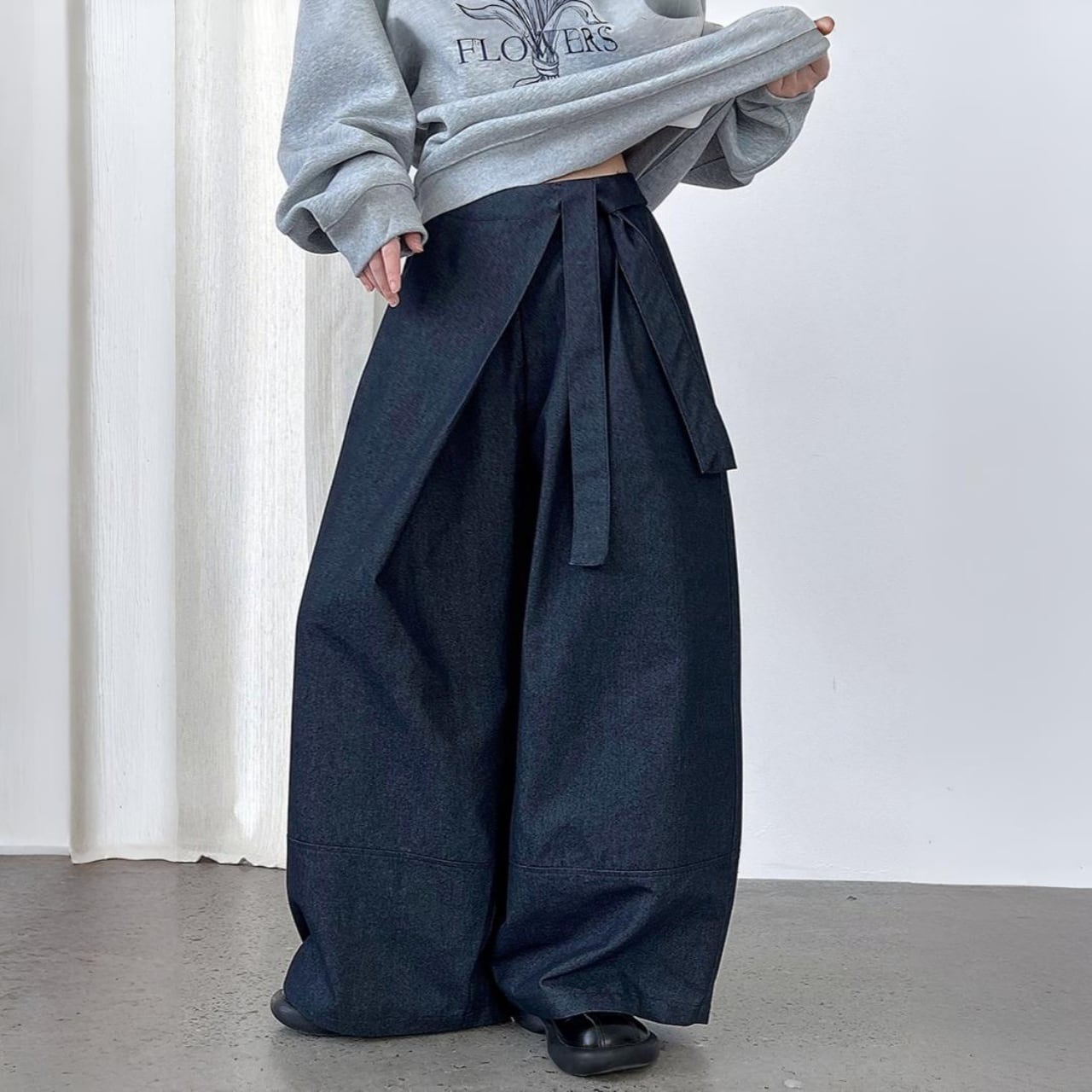 アシンメトリーラップデザインワイドパンツ A01769