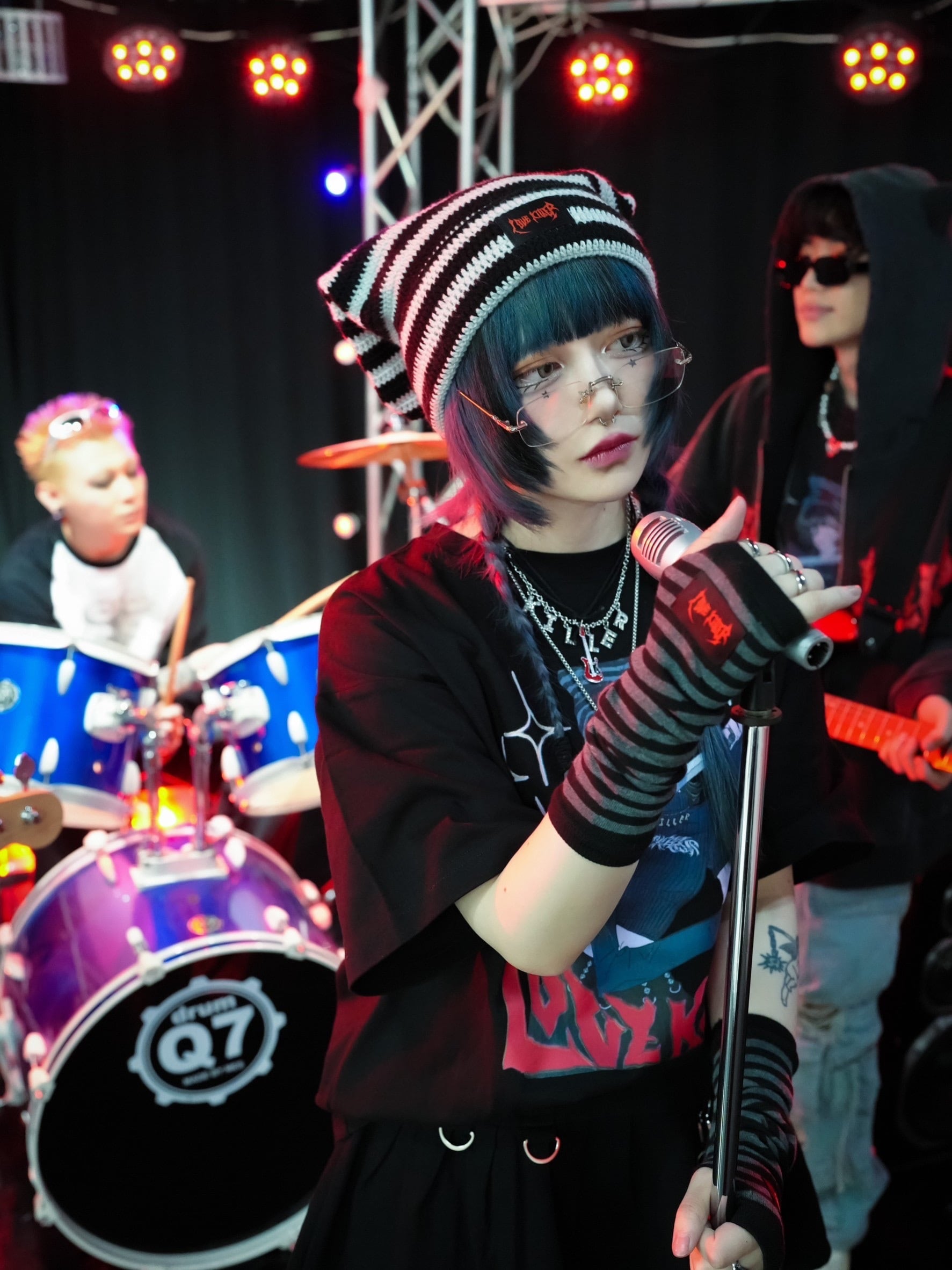 【LOVE KILLER 】Killer cat Graffiti Logo T-shirt