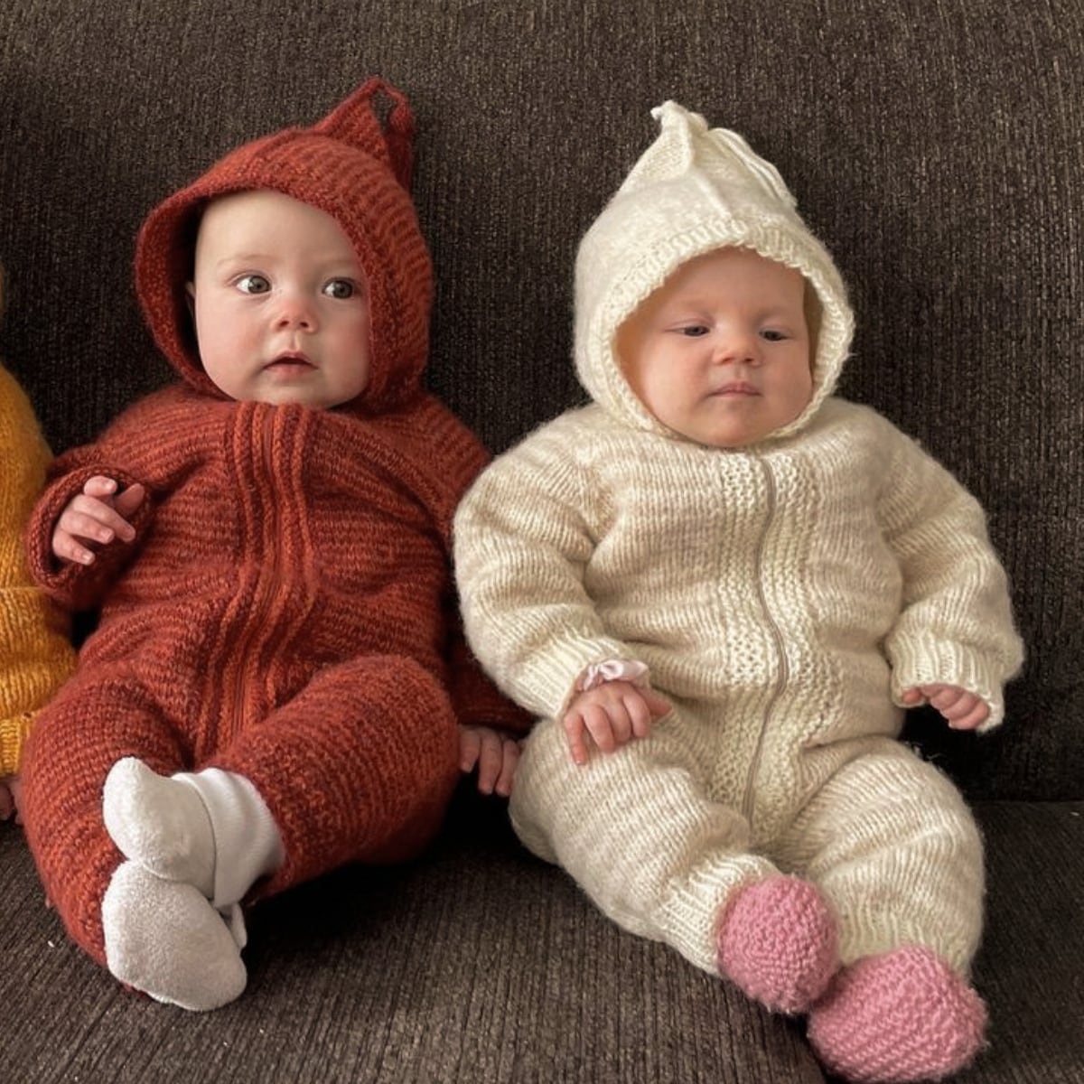 【BABY】北欧風 帽子付きニットオールインワン