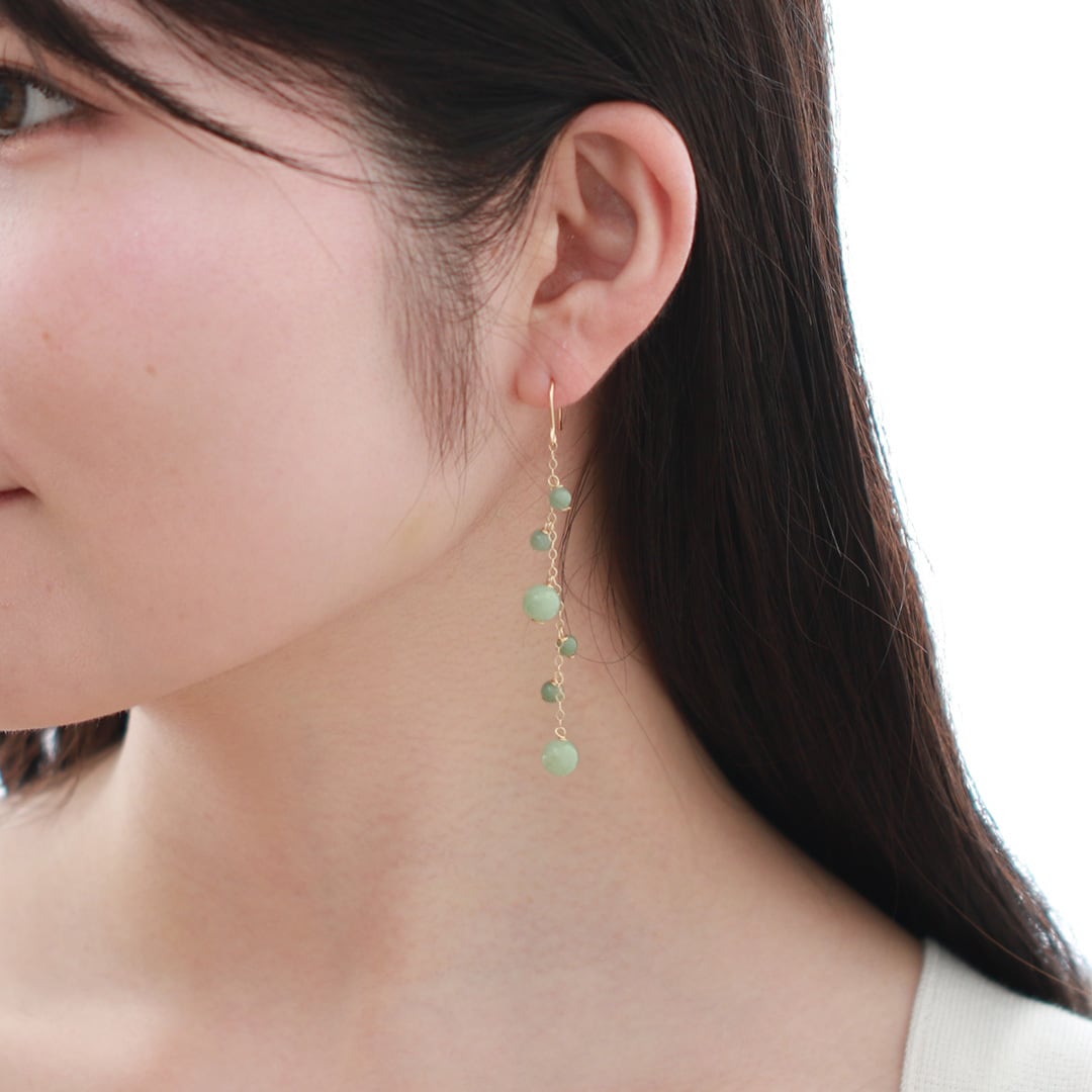 翡翠ピアス or イヤリング 天然石 エレガント眼鏡留めピアス A貨翡翠