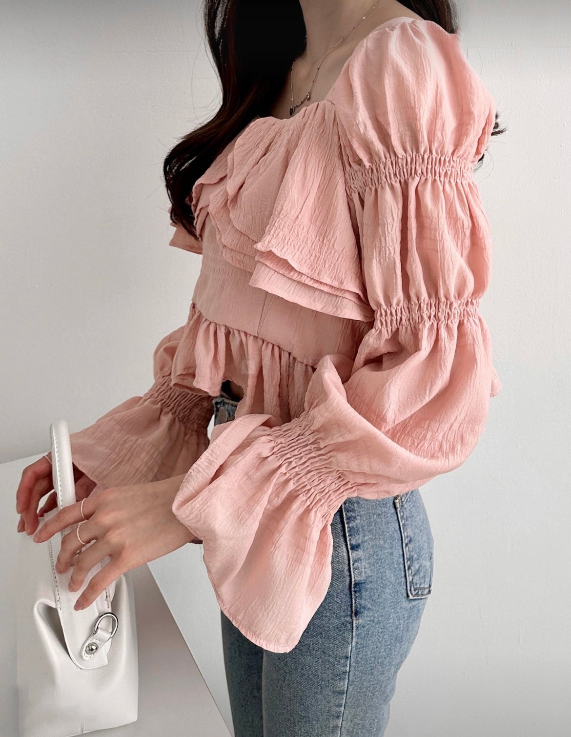 ピンクフリルブラウス | jbgcompany