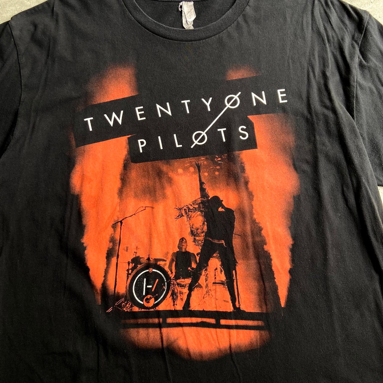 TWENTY ONE PILOTS EMOTIONAL ROAD SHOW WORLD TOUR トゥエンティワン
