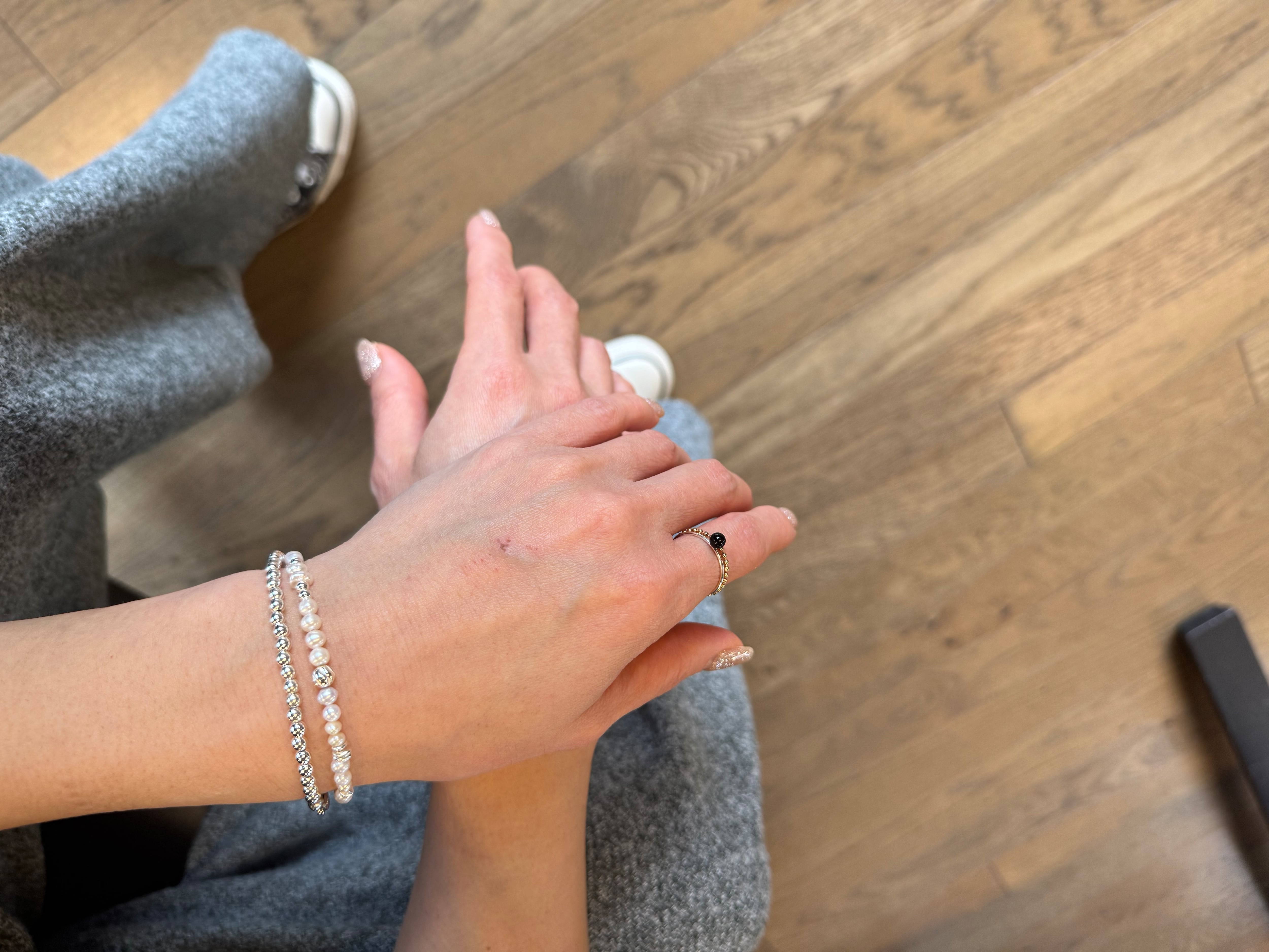 silky orbit bracelet