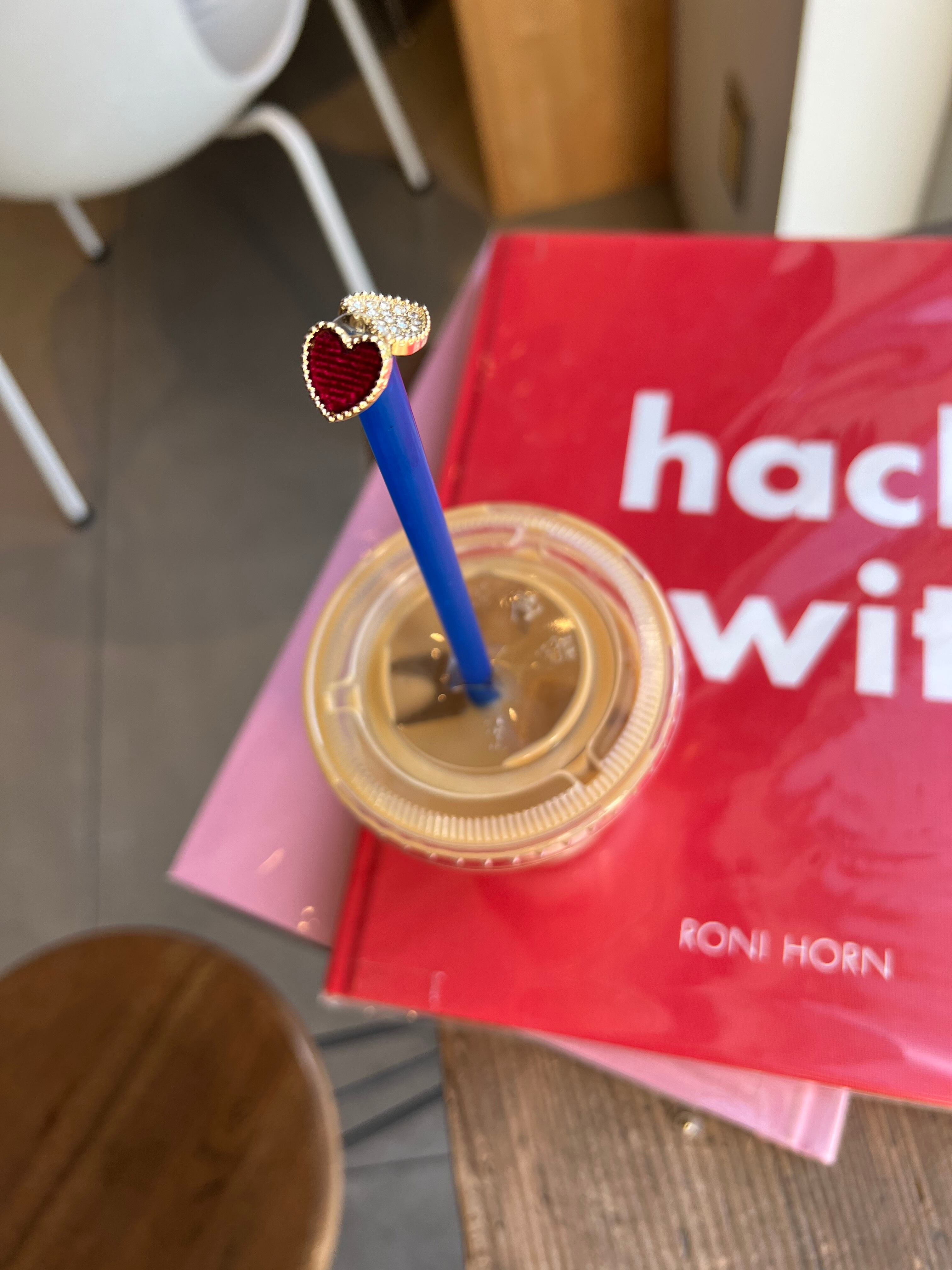 Love me《 即日発送 》