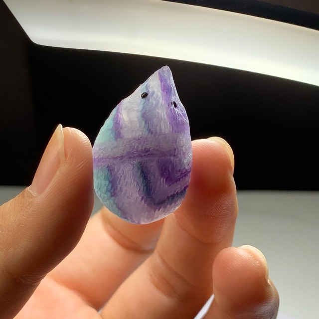 17.可愛い色合い☆フローライト ハリネズミ