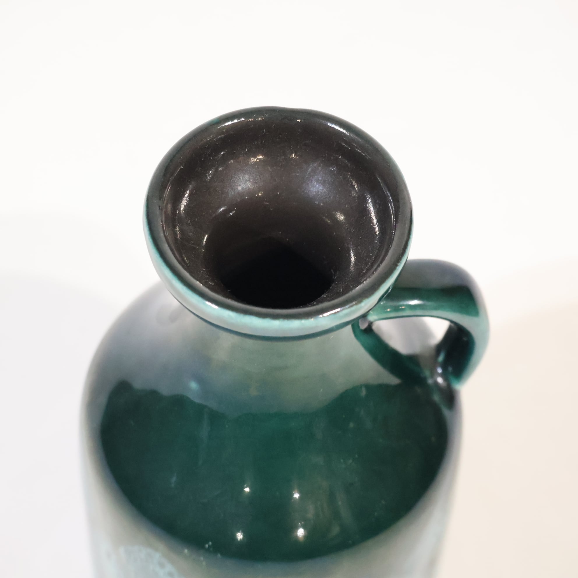 Strehla-- 18.0cm | Fat Lava & German Art Pottery