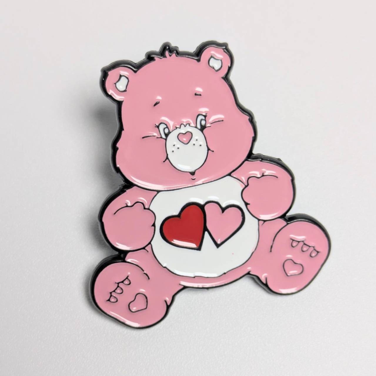 送料無料! ★ピンズ PINS★ピンバッジ 【 Care Bears( ケアベア )】ラブアロットベア 〚アメリカン雑貨 アメトイ〛