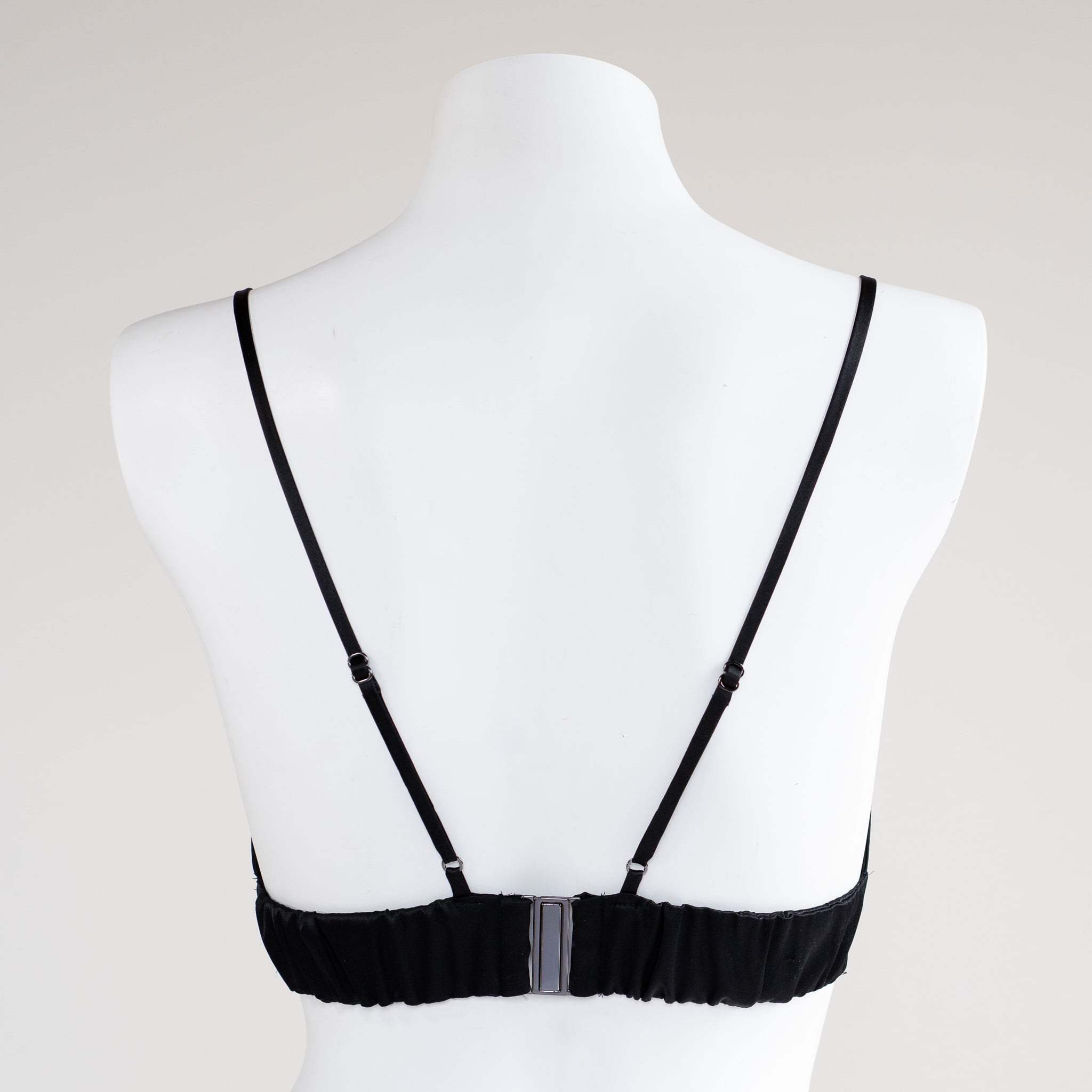 basara silk ディーププランジブラ　ショーツ　セット　バラ可 New ディーププランジブラ Black & Black~Basic edition~ | Basara