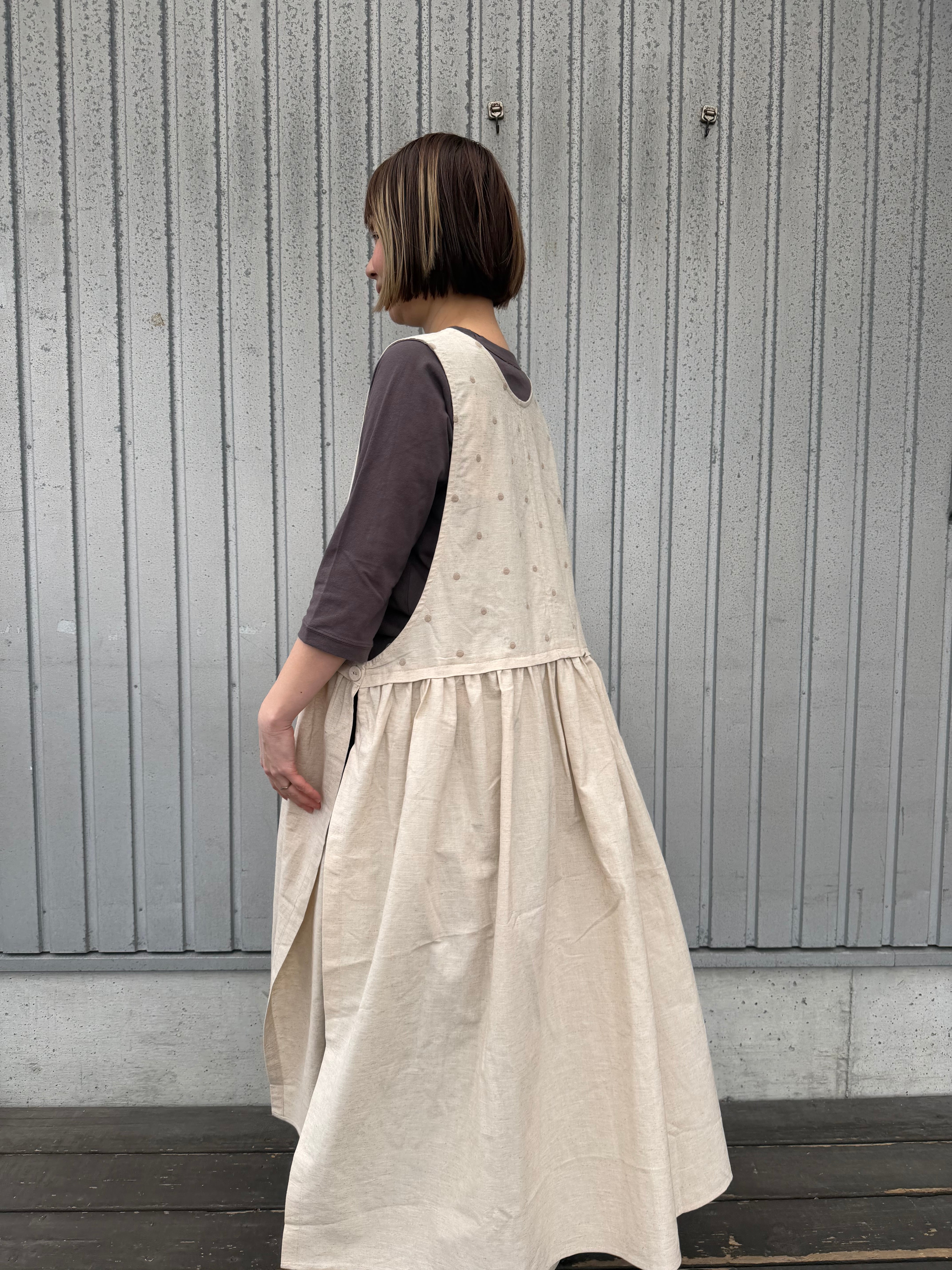 ドット刺繍/綿麻スラブ〉サイドOPENワンピース/ista-ire'26SS/2600