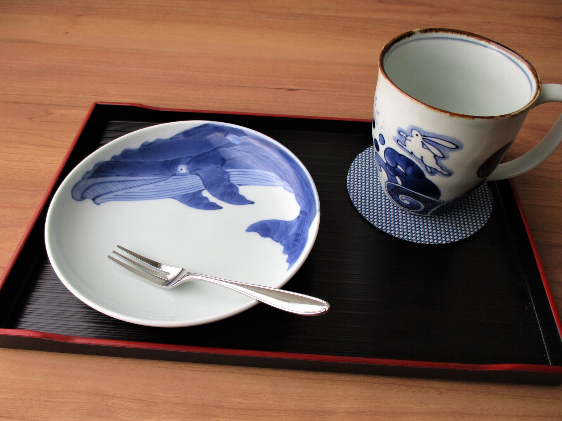 有田焼 渓山窯：染付ナガスクジラ リムプレート（大）☆ 【公式通販】