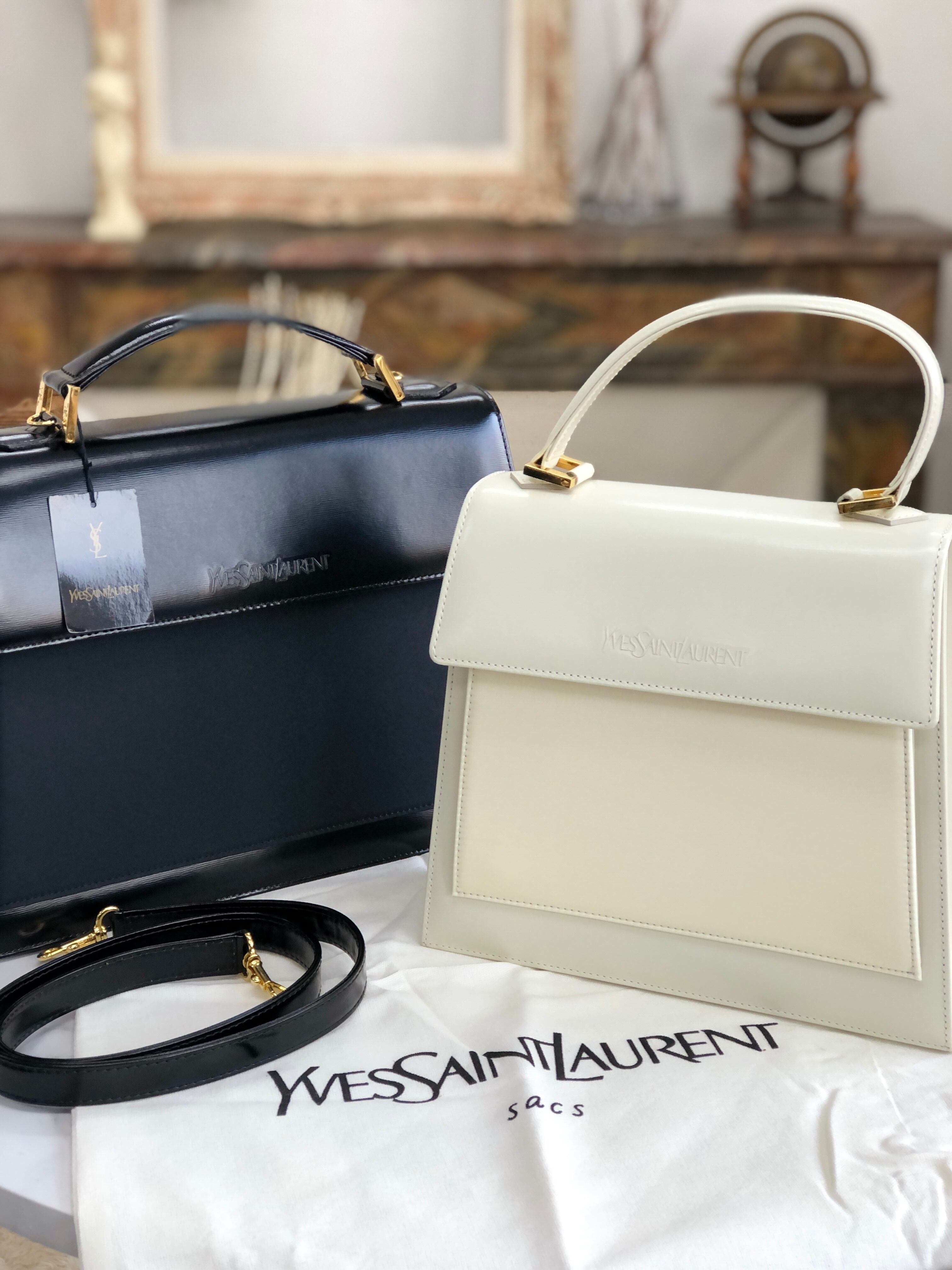 Yves Saint Laurent イヴ ・サンローラン ロゴ型押し ファブリック