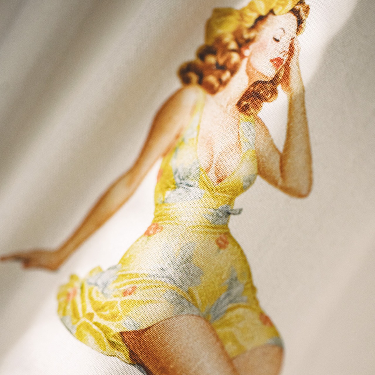 Vintage Pin-Up Print Short Sleeve Shirt / ヴィンテージ ピンナップ プリント ショート スリーブ シャツ