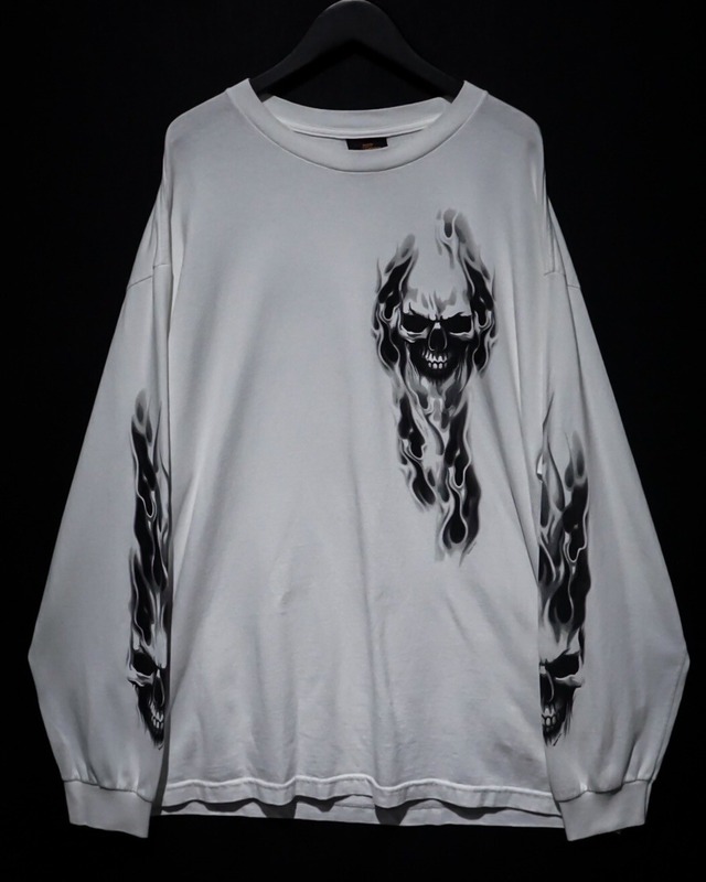 【WEAPON VINTAGE】Skull × Fire Design Loose Sweat Shirt