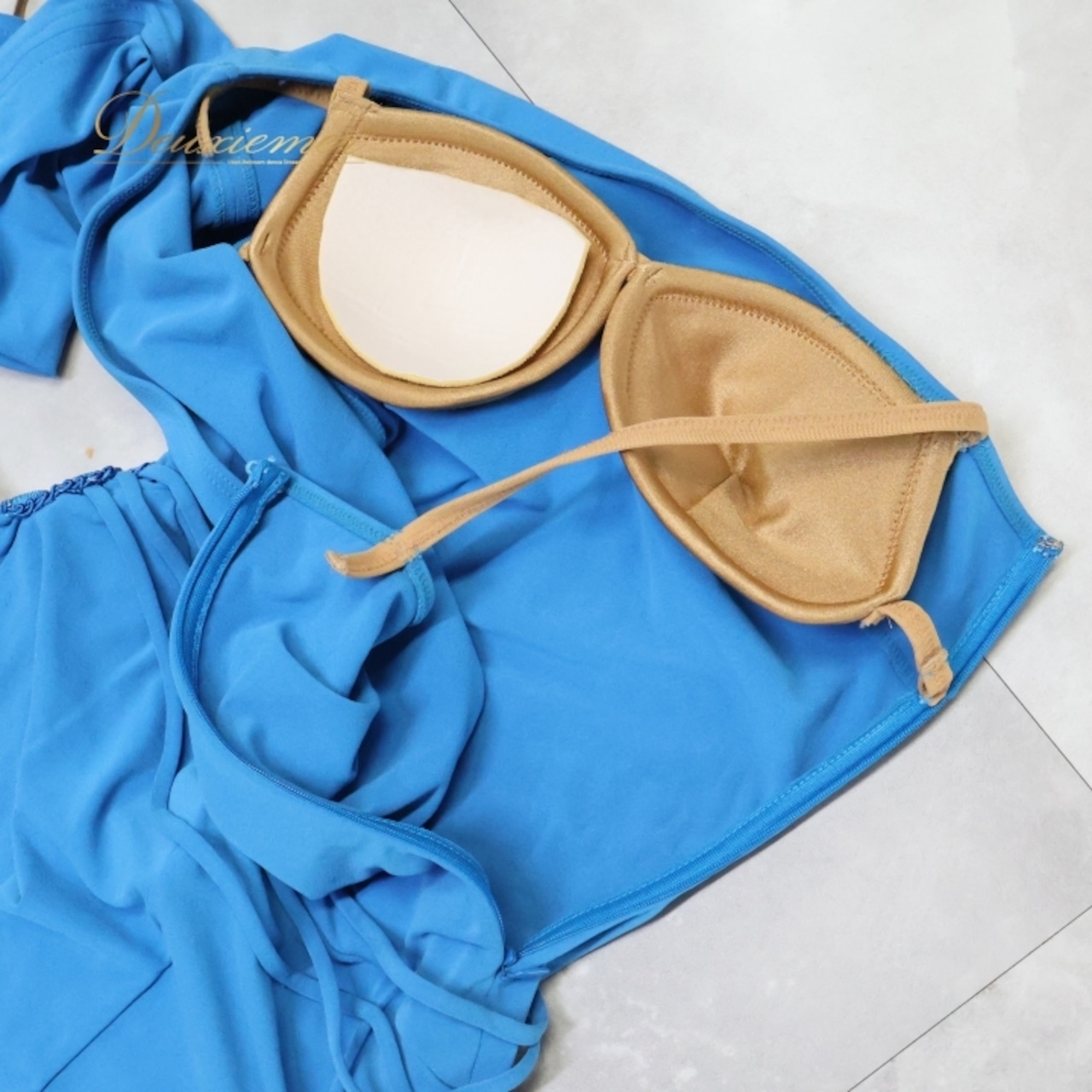 社交ダンス 衣装 チャコット Chacott 日本製 ラテン ドレス ワンピース ブルー系 水色 無地 伸縮 ストレッチ ダンス パーティ 発表会 花 ドレス ワンピース 社交ダンス衣装 おしゃれ 可愛い 発表会衣装 大人用 ダンスパーティー レディース Mサイズ