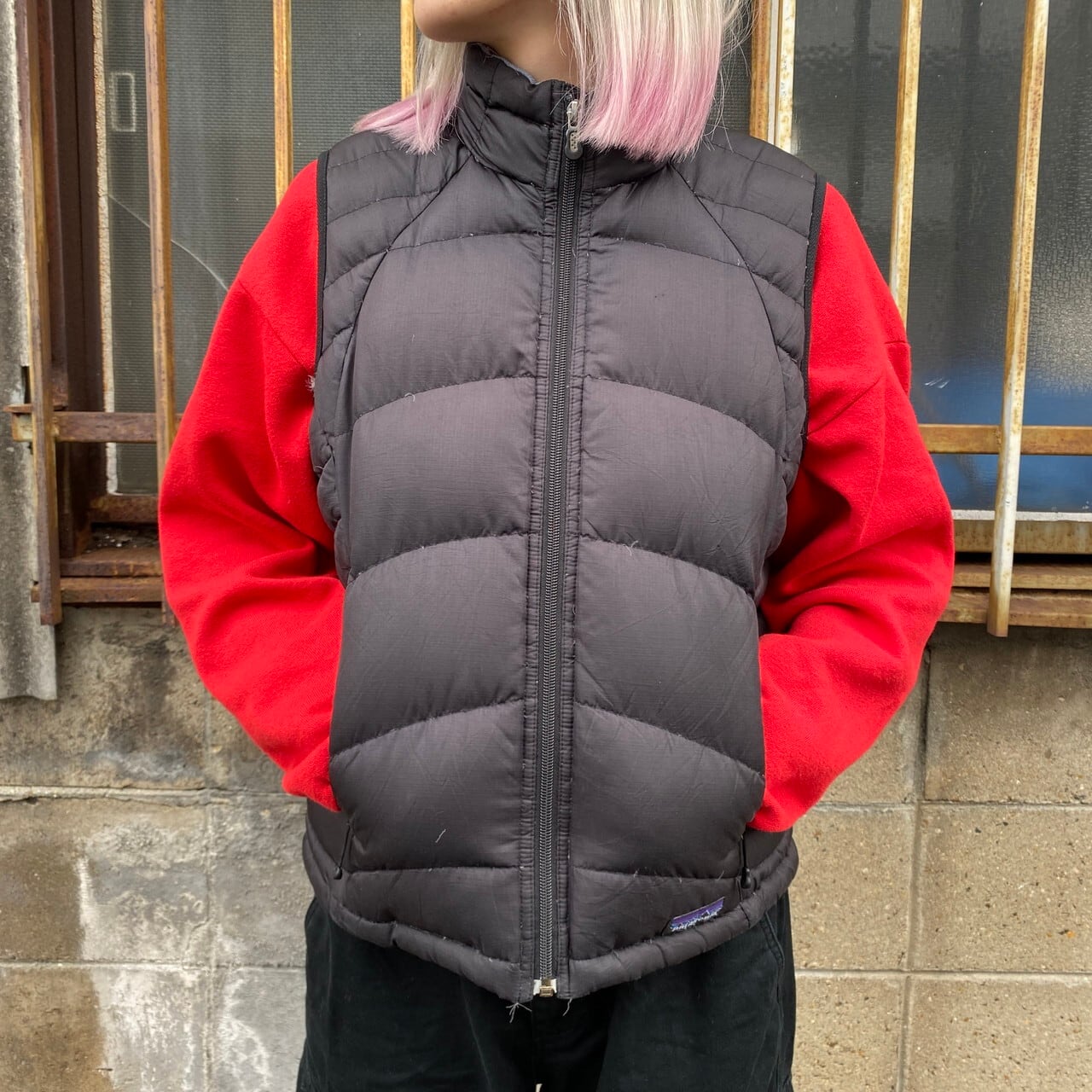 【美品】patagonia ダウンベスト sizeキッズL(12) レディースS