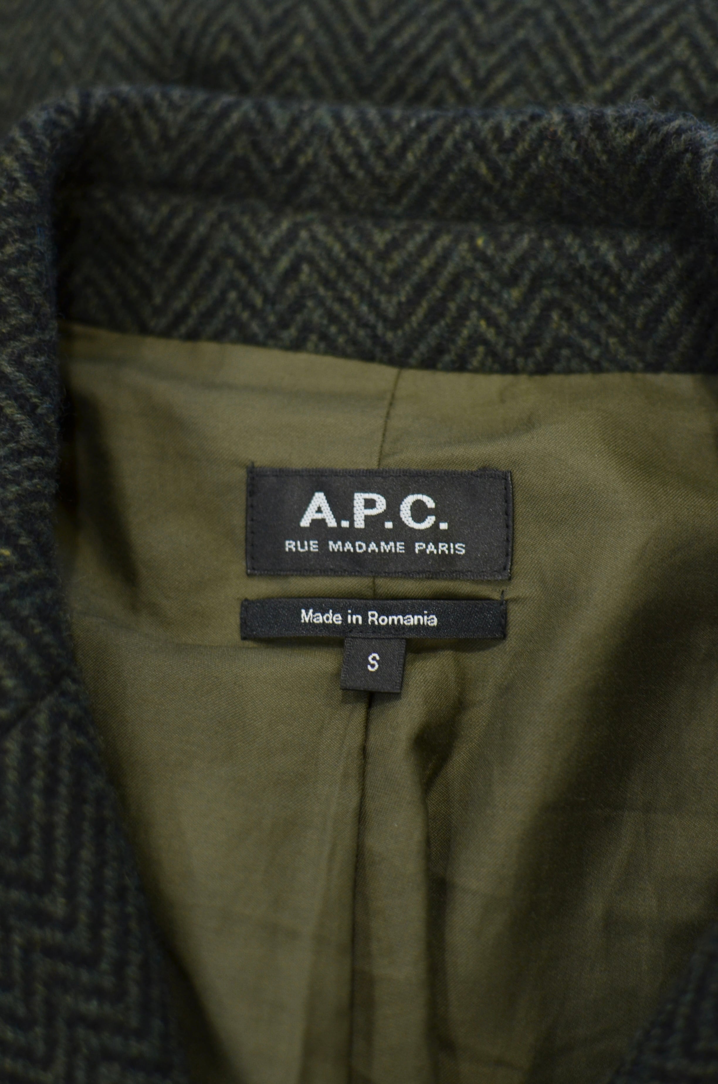 A.P.C. ヘリンボーンウール コート | leger