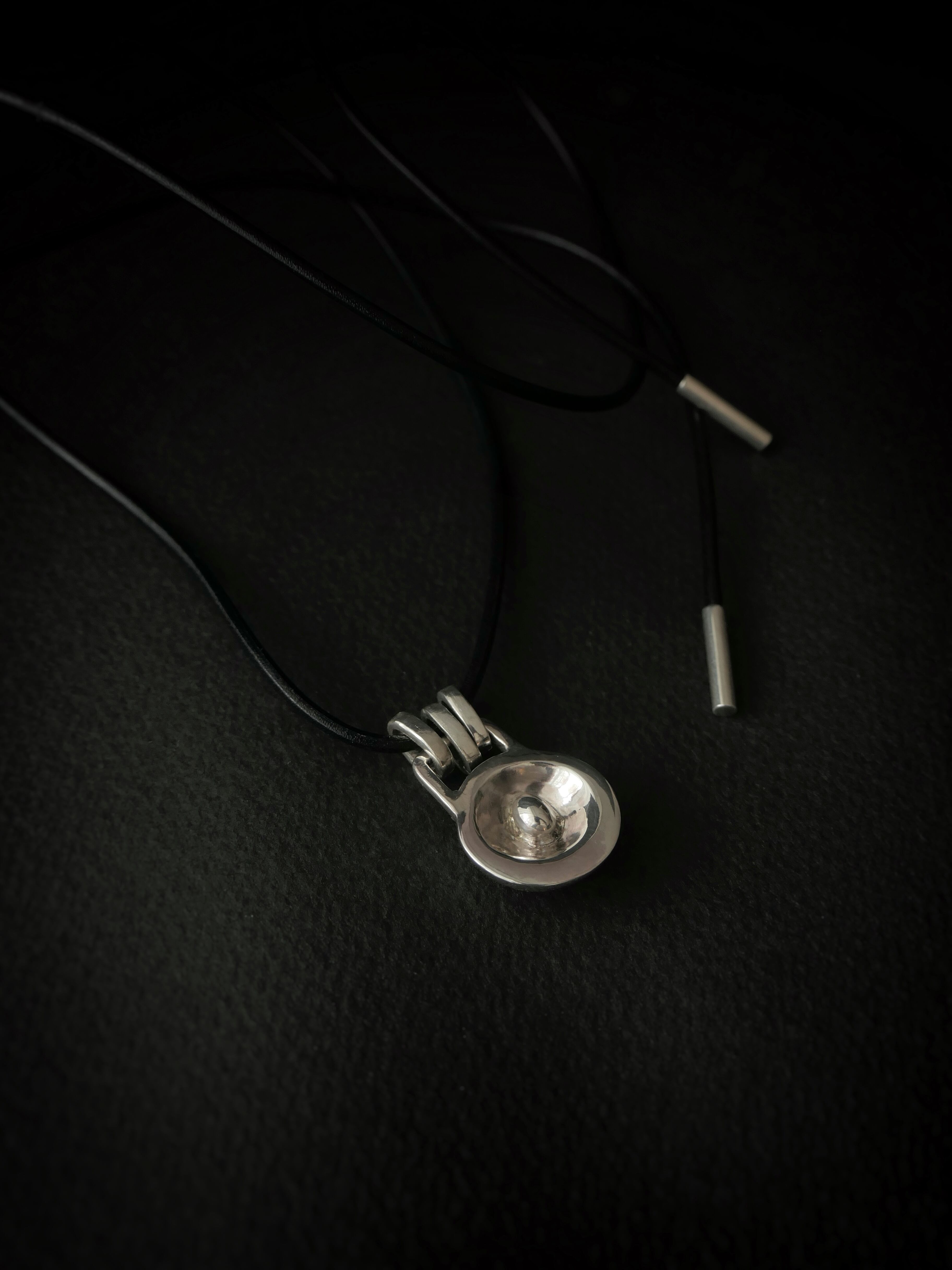 受注品】egg necklace | Lana Swans