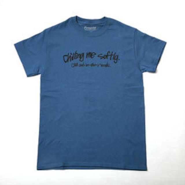 PEREGRINE DESIGN FACTORY Chilling Me Softly Tee Deep Blue