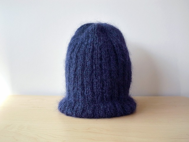 モヘアのリブ編みニット帽・ネイビー