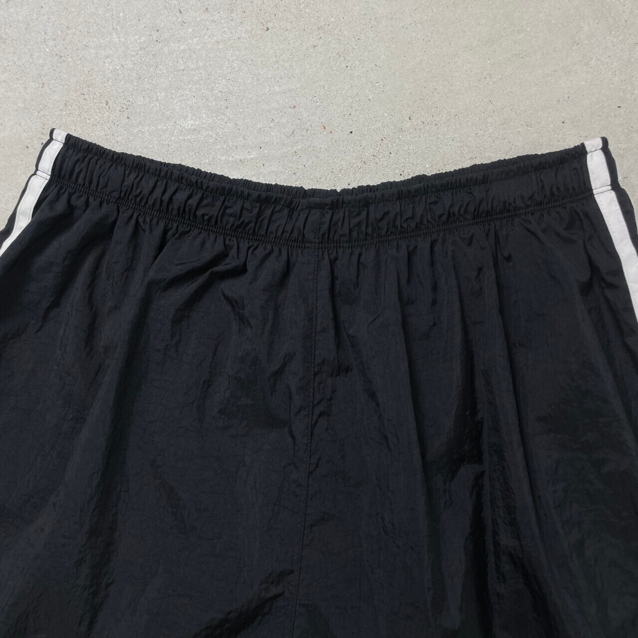 90年代 adidas アディダス ナイロンショーツ ナイロンショートパンツ