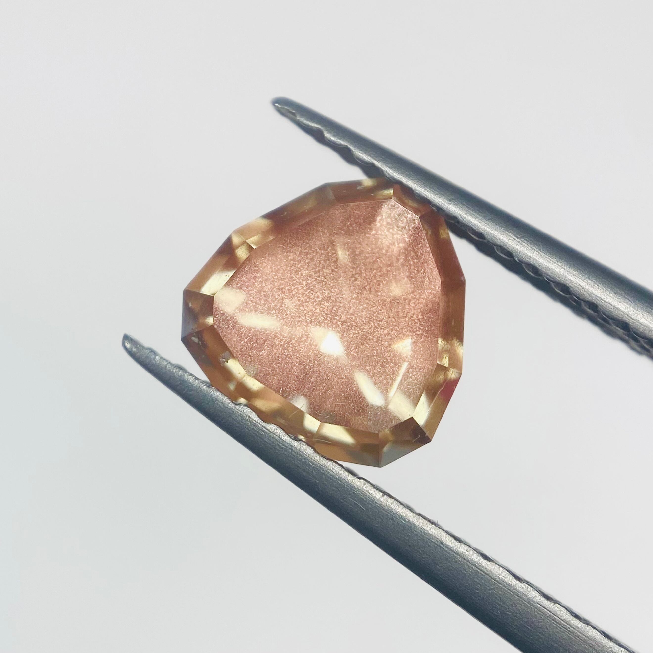 桜吹雪 オレゴンサンストーン