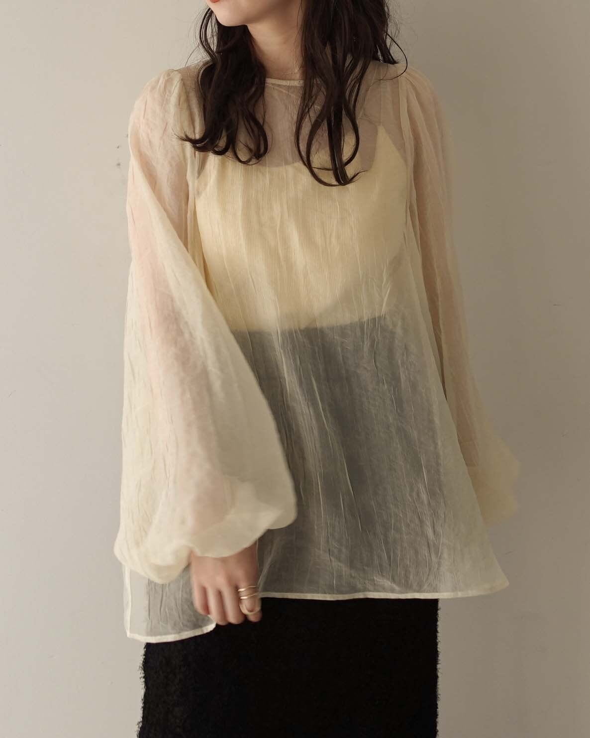 alumu.2way airy slit button blouse