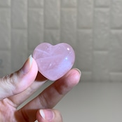 ディープローズクォーツハート*天然石インテリア*ハートの置き物*濃いめローズクォーツ