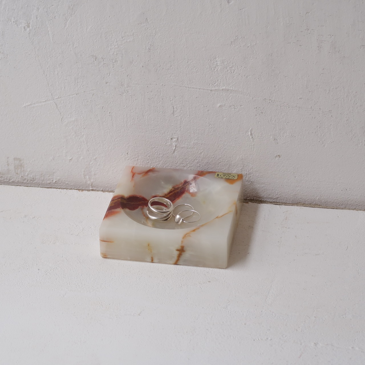 オニキスのジュエリートレイ