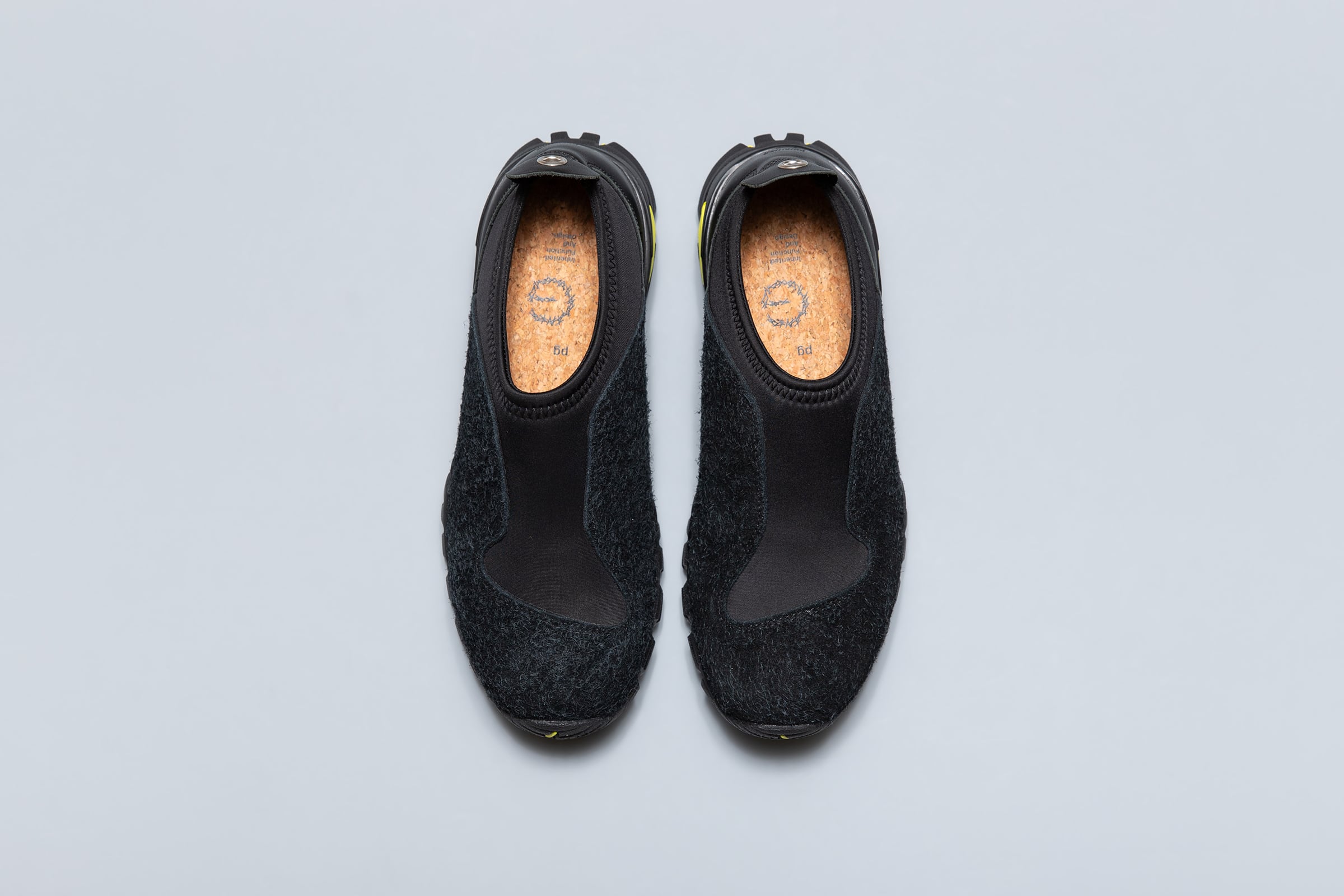 pg TRAIL MOC | BLK | PLAYGROUND | スニーカーショップ