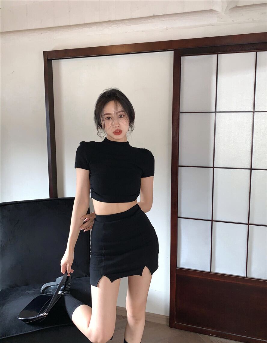 ニットTシャツ サマー薄手ショートホルターハイウェストウェストスリムブラックトップス 夏物 ブラックストロベリース99125516823