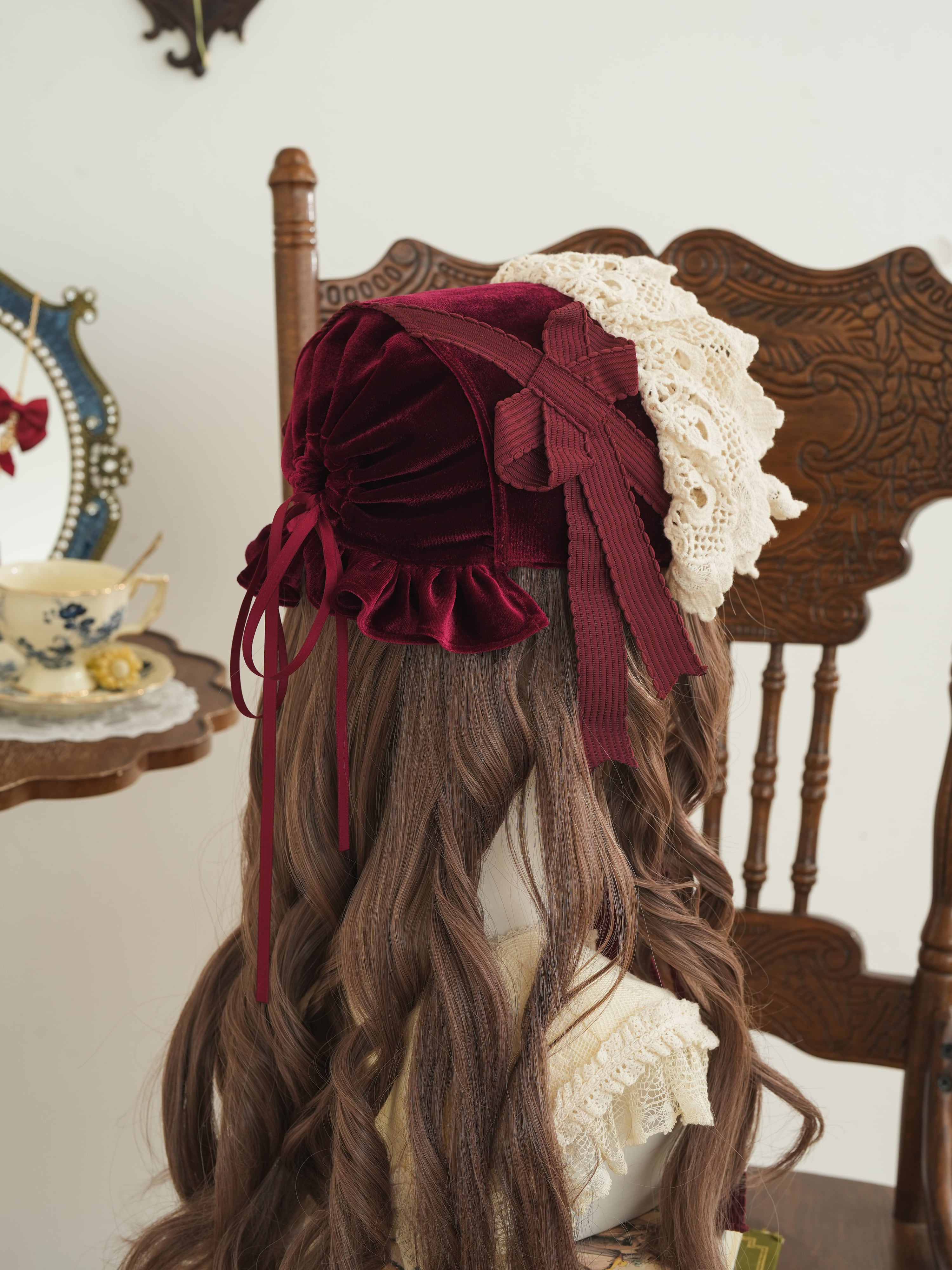 Fashion Show】ビスク・オルゴール ベルベットボンネット | HoshibakoWorks