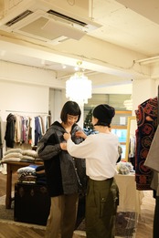 Roberta di comerino レーザーニットコート