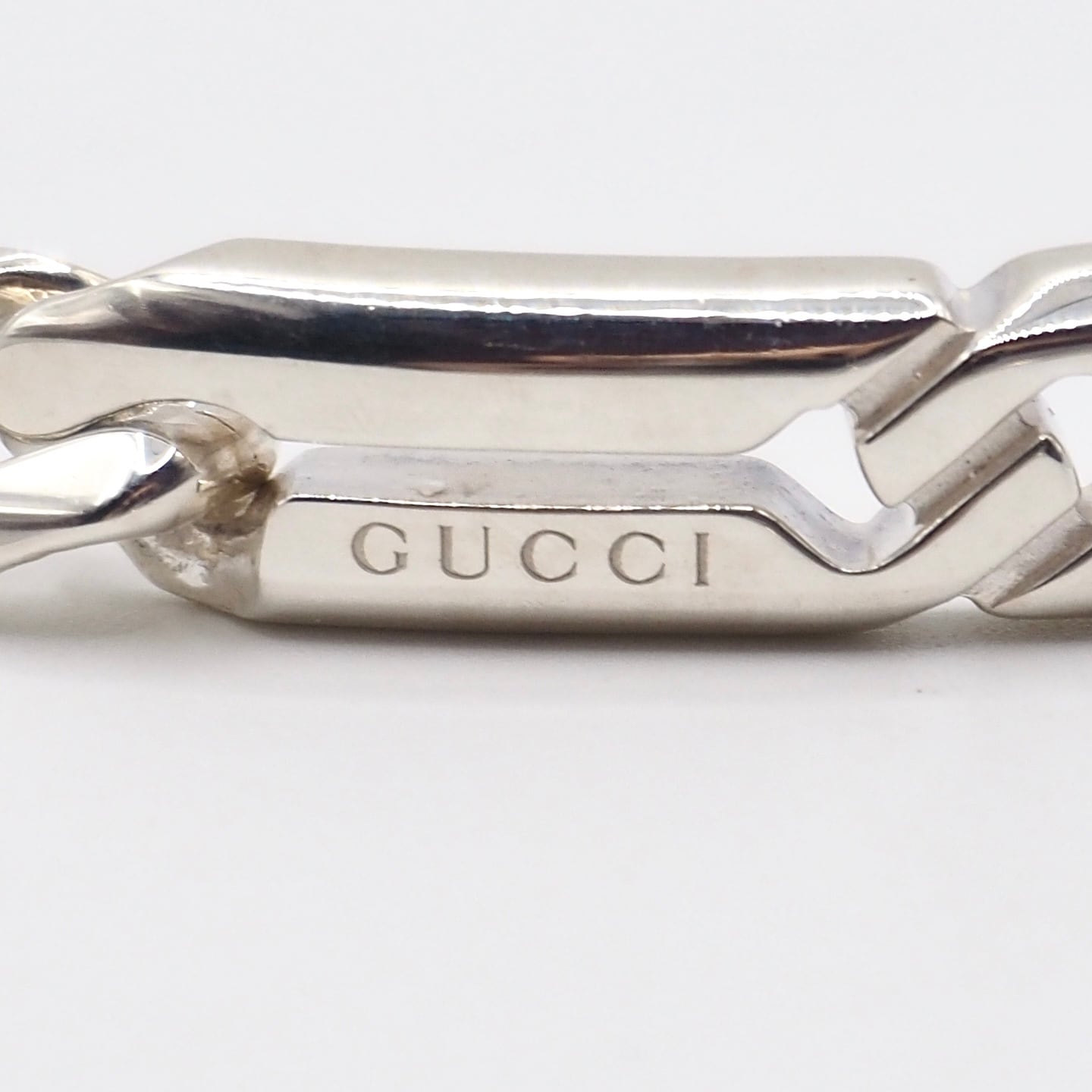 GUCCI インフィニティ ノット ブレスレット シルバー925 グッチ
