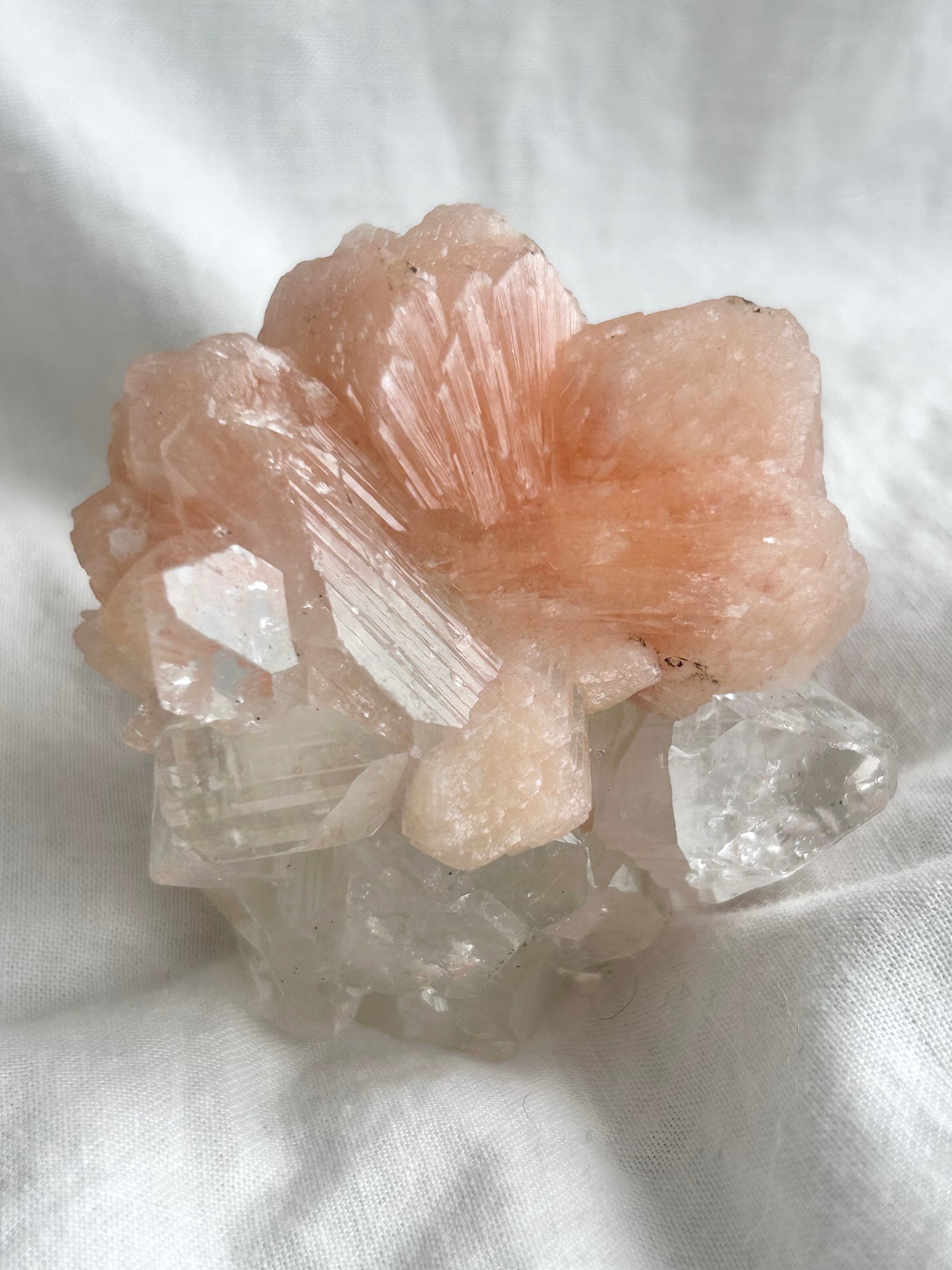 ファントム✨ 苺水晶 ストロベリー クォーツ ファイヤー ラフストーン