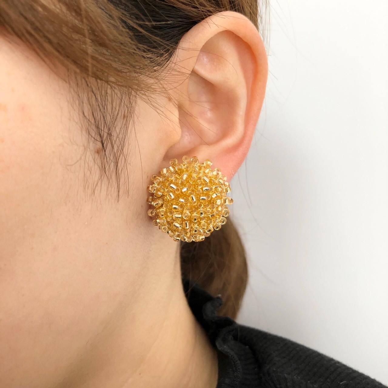 再入荷〉Duaオリジナル ビーズカボションの〈ピアス/イヤリング〉M