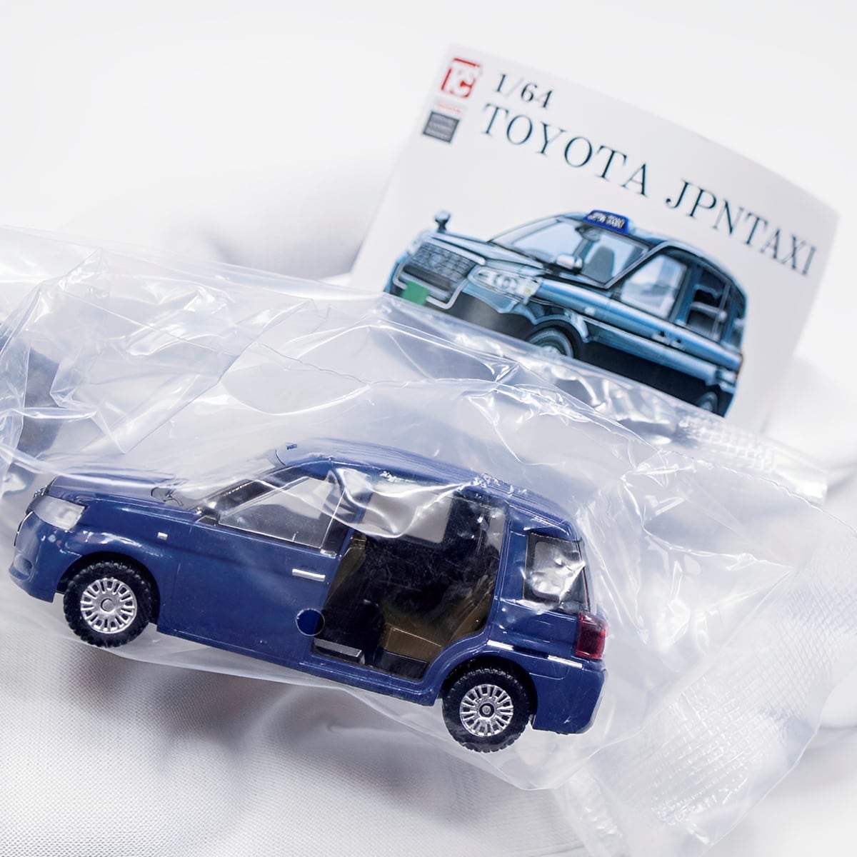 東京のタクシー ミニカー 10個セット フルコンプ】 1/64 TOYOTA ジャパンタクシー 【全6種セット】 トイズ