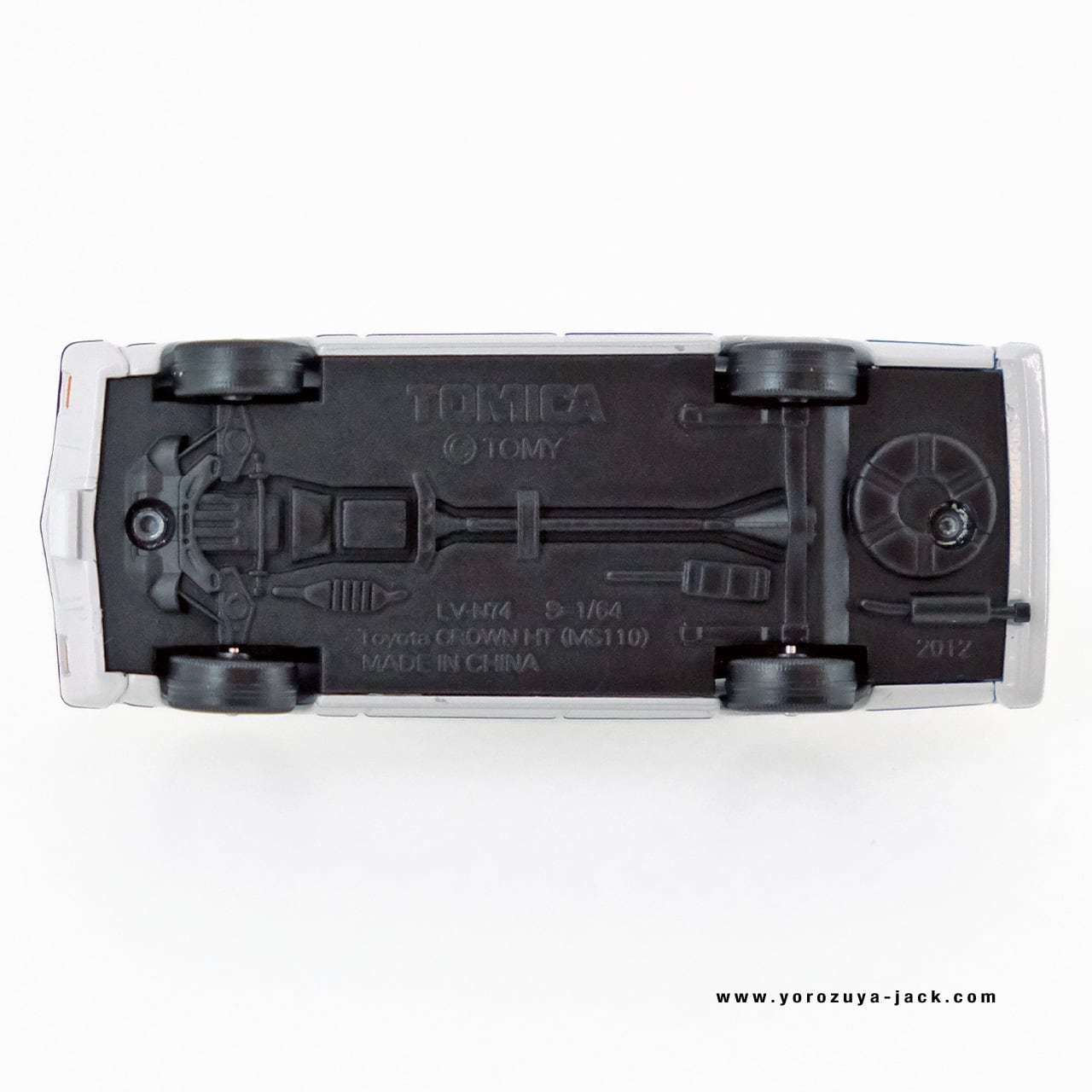 トミカリミテッドヴィンテージネオ LV-N78a トヨタ クラウン 4ドア