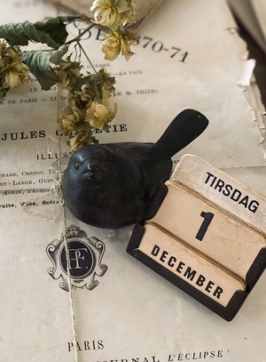 小鳥の万年カレンダー