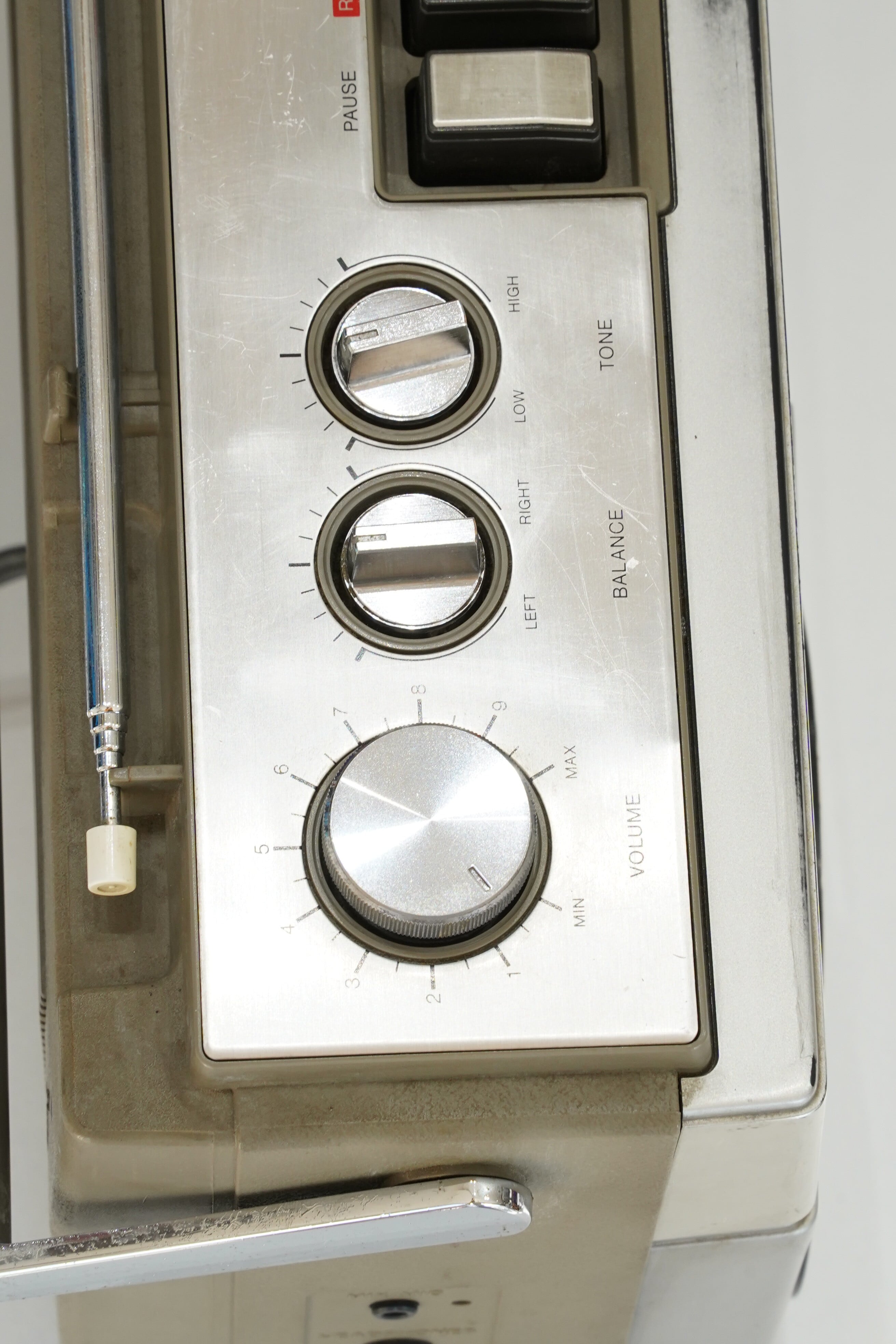 ジャンク】SONY CFS-60 ラジカセ FM/AM ステレオカセットコーダー 昭和