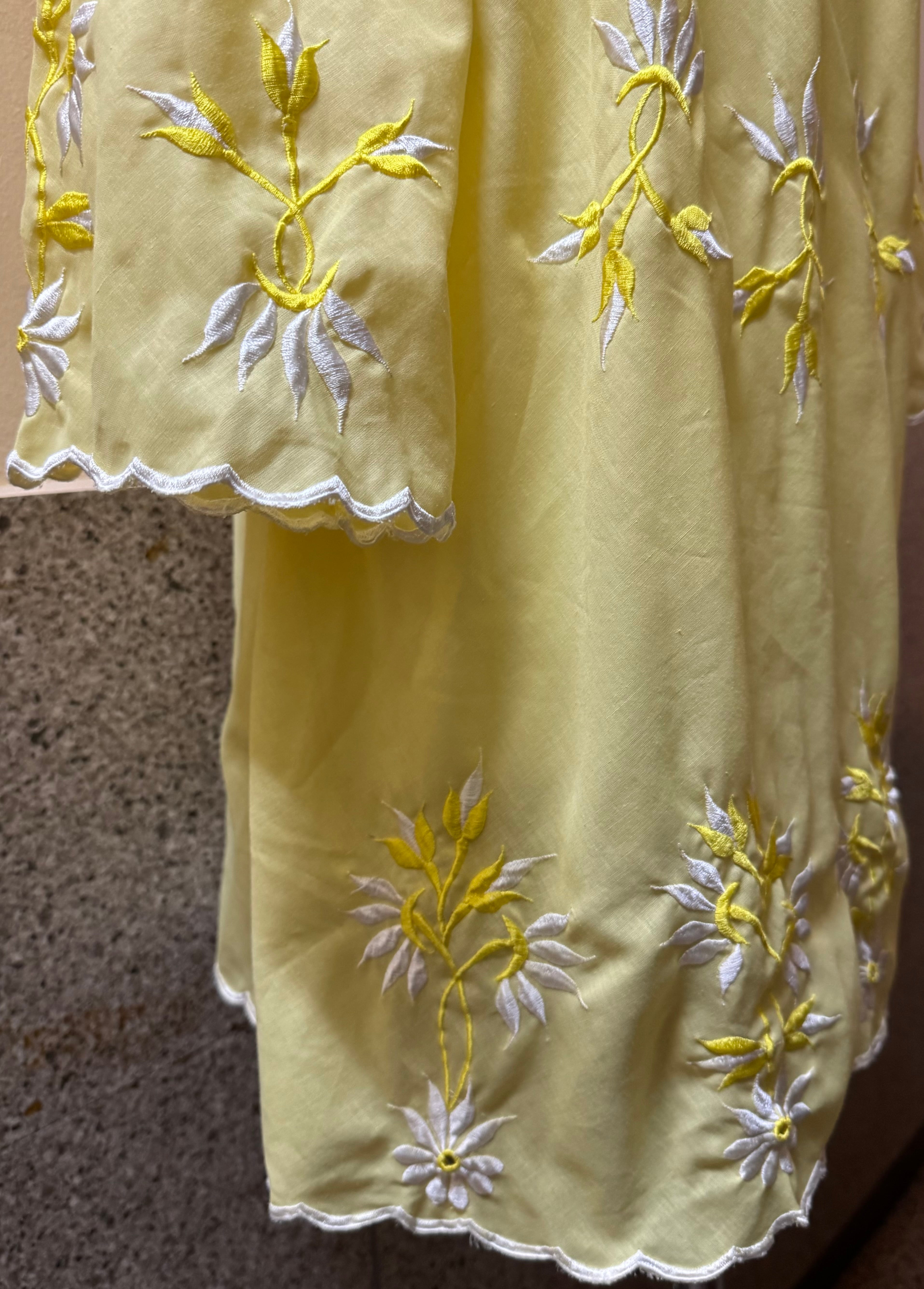 70s Embroidery Tunic YL 660 | channuosaka