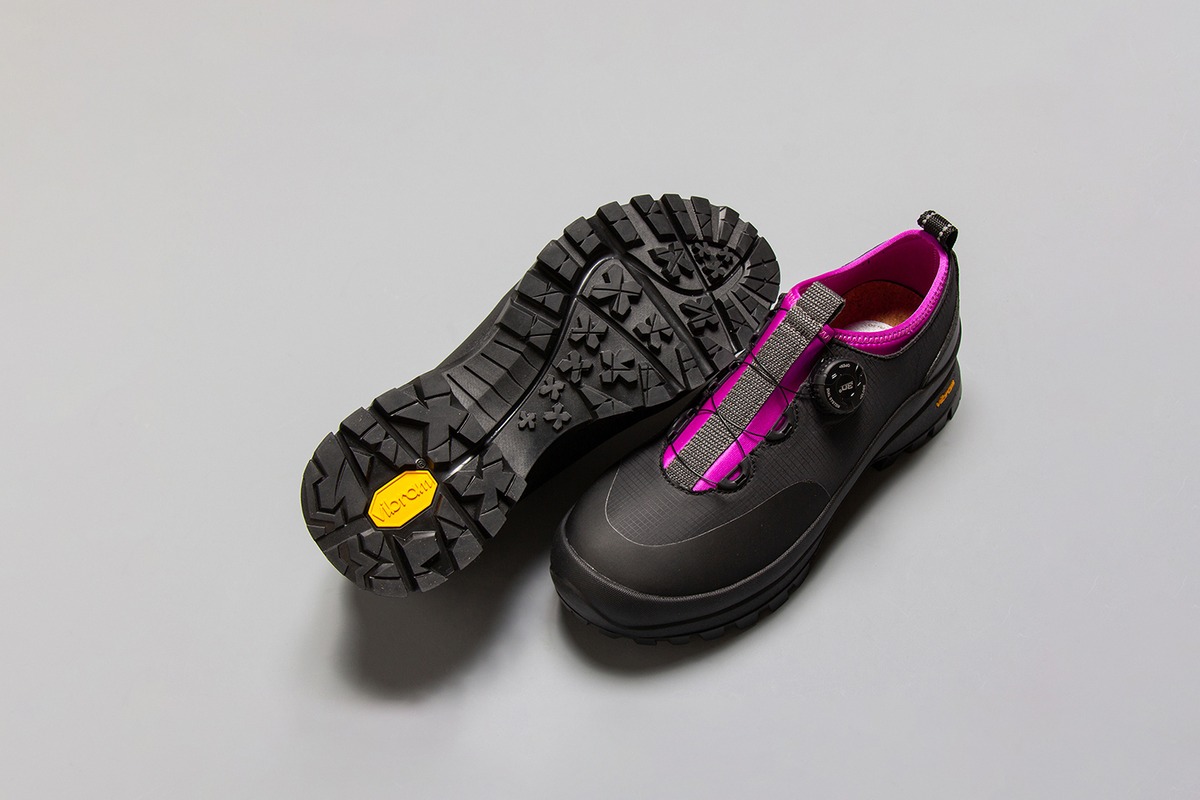 pg OLIVER LIGHT | BLK/PNK | PLAYGROUND | スニーカーショップ