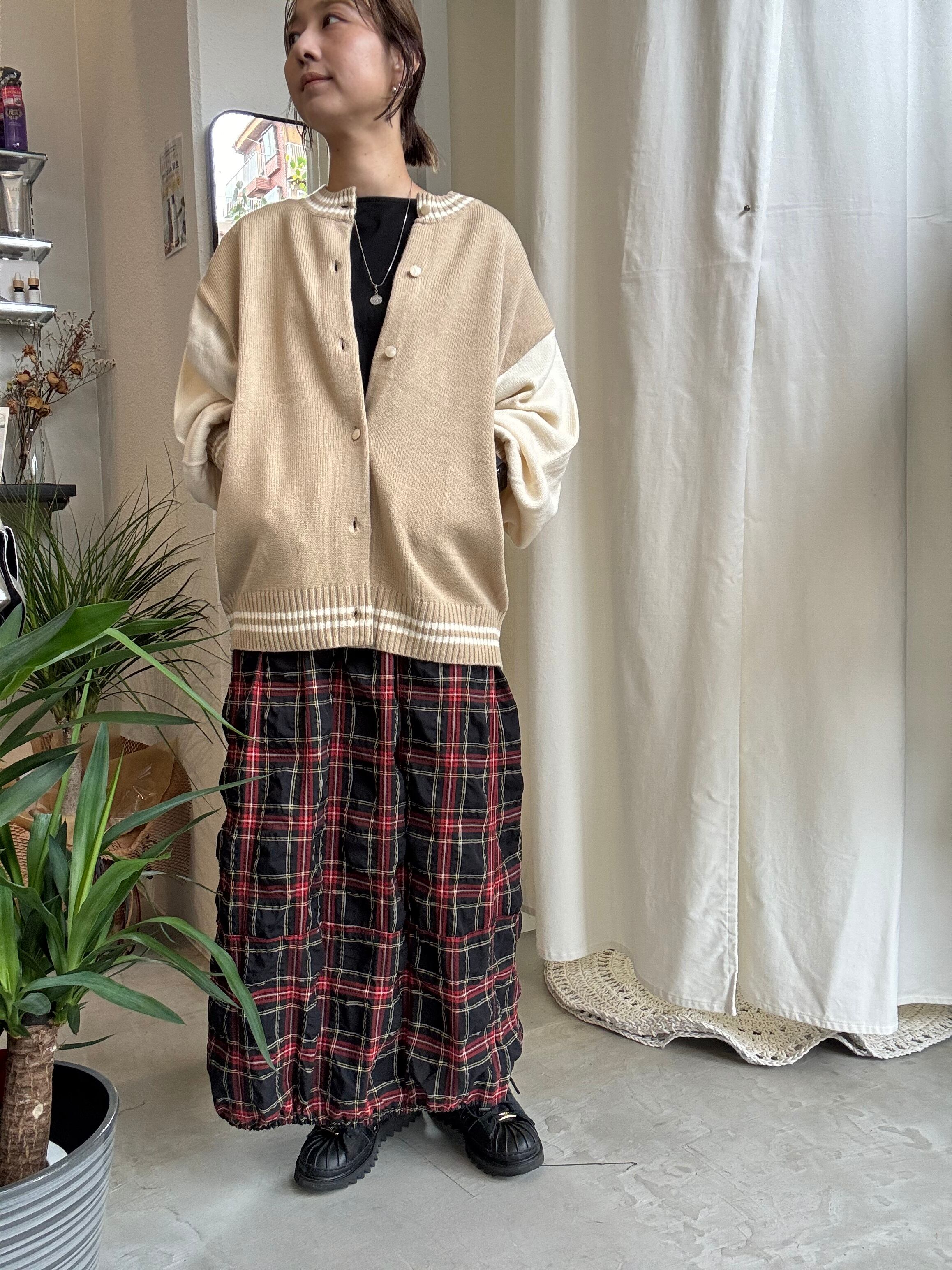 【DOS DIOSAS】ニットスタジャン  D8585