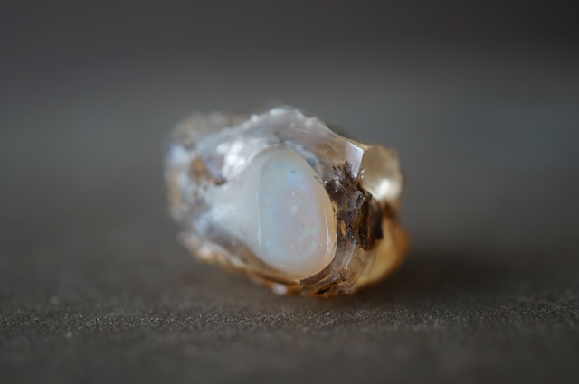 エッグ・イン・オパール Opal Egg 1945