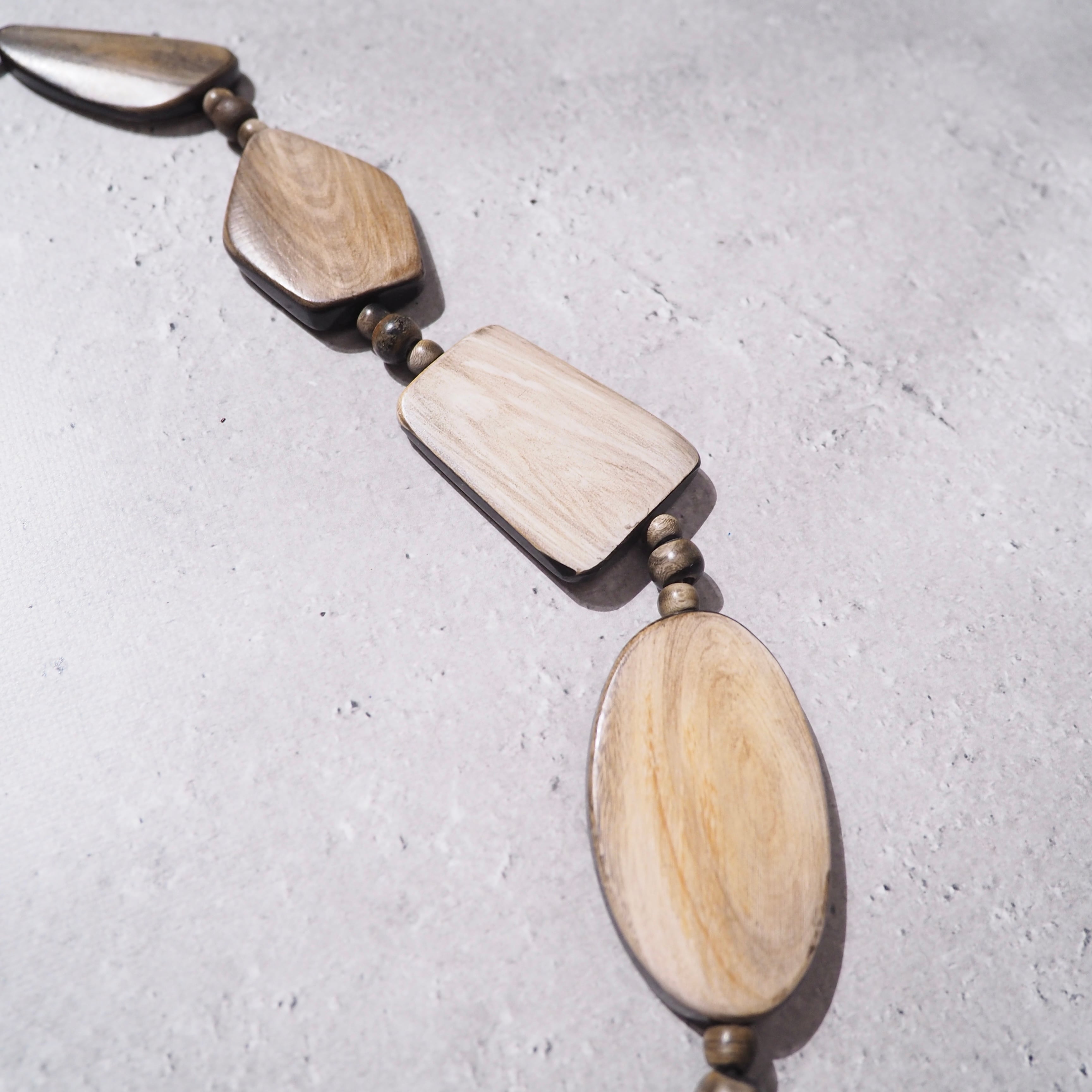 " Unknown " Irregular Wood plate Combination necklace